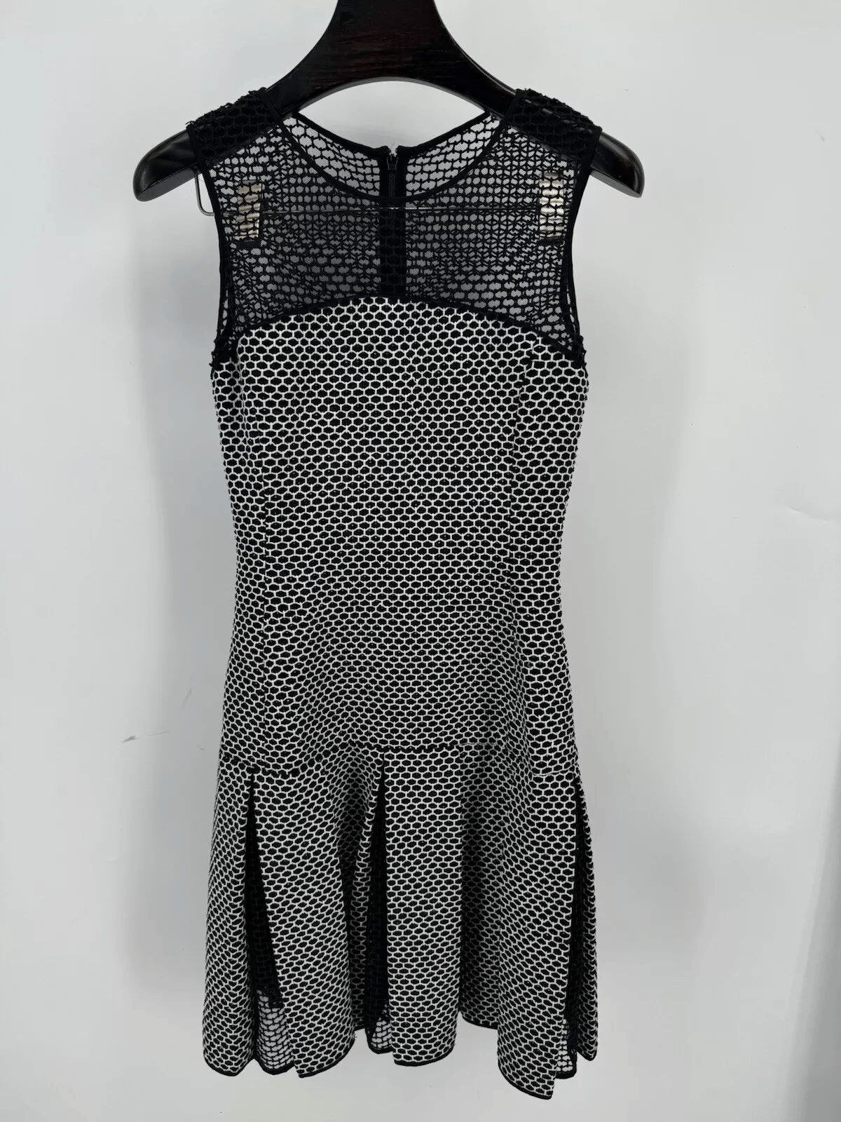 Oscar De La Renta Oscar De La Renta Mini Dress 2014 Size XS Size XS / US 0-2 / IT 36-38 - 2 Thumbnail