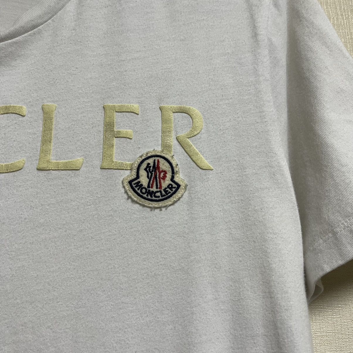 Moncler Moncler T-shirt Big Logo Size US L / EU 52-54 / 3 - 6 Thumbnail