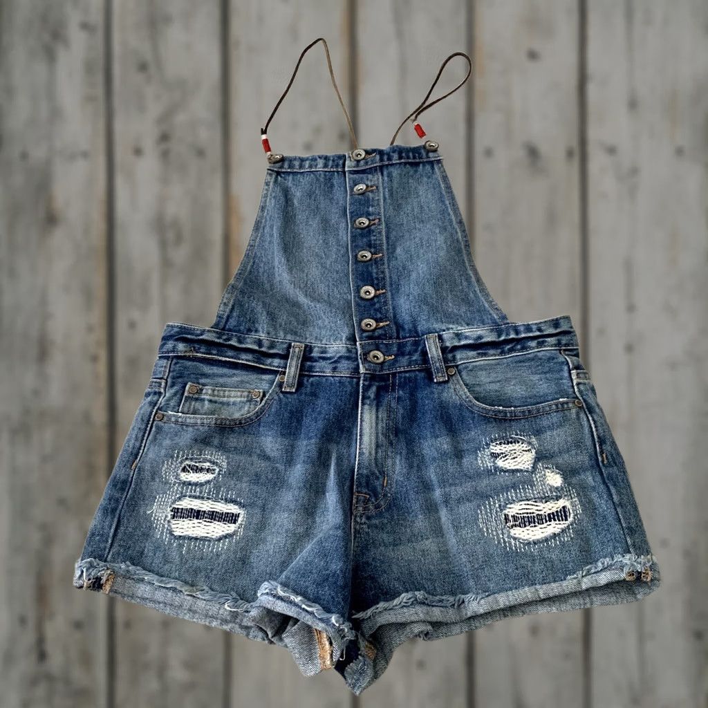 Forever 21 FOREVER 21 Denim Shortalls Size 27 Distressed Jeans Overalls Boho 90s Summer Womens Size 27" / US 4 / IT 40 - 1 Thumbnail