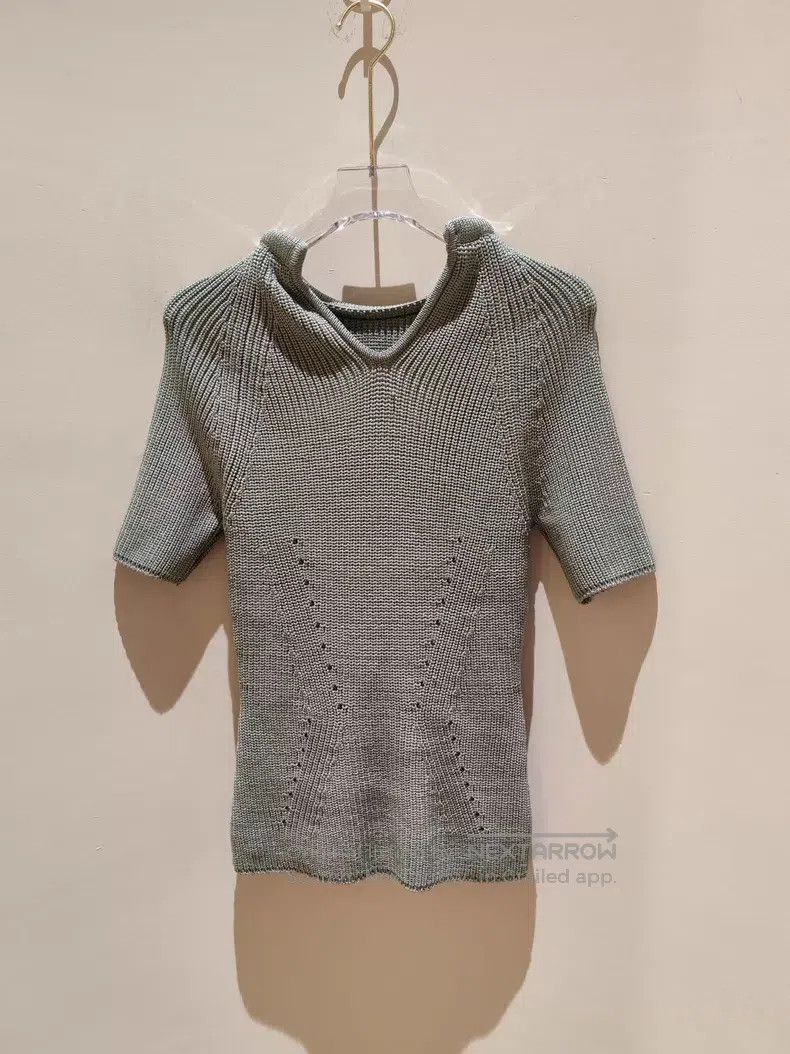 Fendi Fendi Knitted top, light gray short-sleeve design, high-ne Size XS / US 0-2 / IT 36-38 - 4 Thumbnail