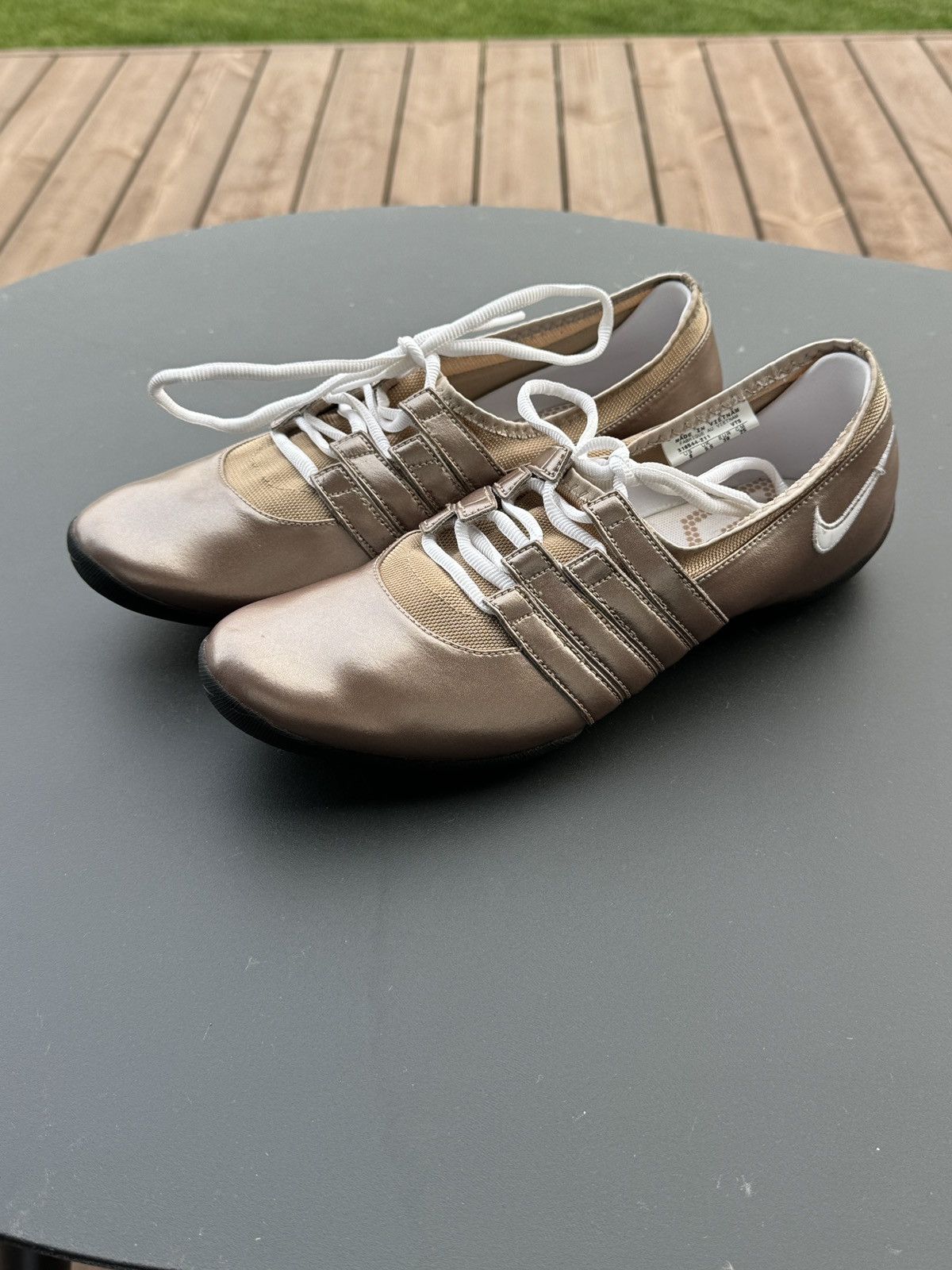 Nike vintage Nike y2k gold ballet flats Size US 8 / IT 38 - 2 Thumbnail
