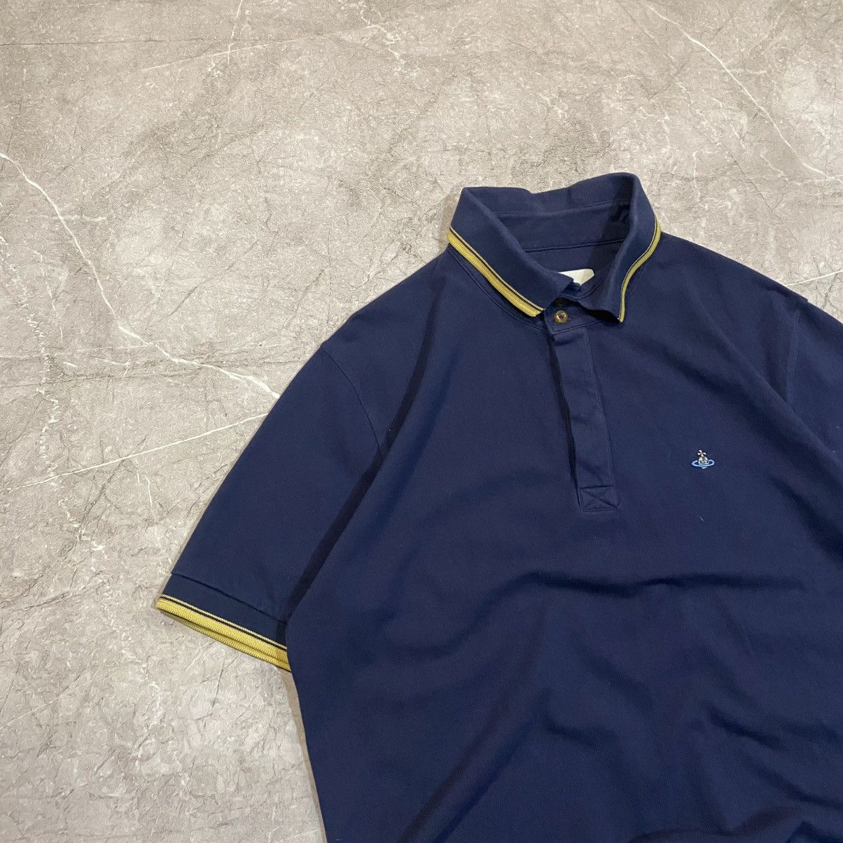 Vivienne Westwood VINTAGE VIVIENNE WESTWOOD POLO TEE SMALL LOGO Size US XL / EU 56 / 4 - 2 Thumbnail