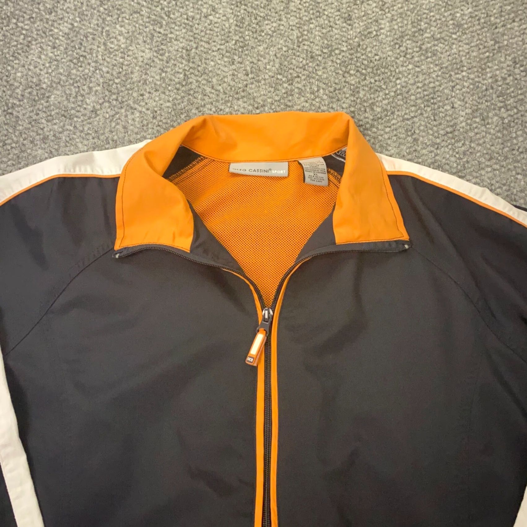 Oleg Cassini Oleg Cassini Sport Jacket Womens XL Black Windbreaker Full Zip Lightweight Pockets Size XL / US 12-14 / IT 48-50 - 2 Thumbnail