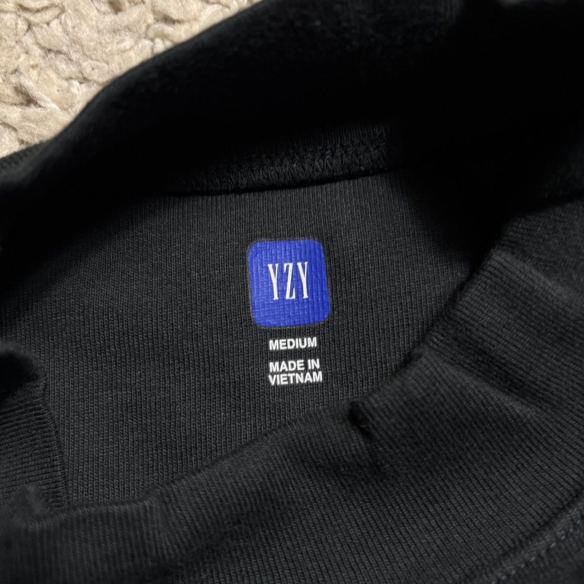 Balenciaga × Gap × Yeezy Yeezy Gap Balenciaga Dove t-shirt Size US M / EU 48-50 / 2 - 5 Thumbnail