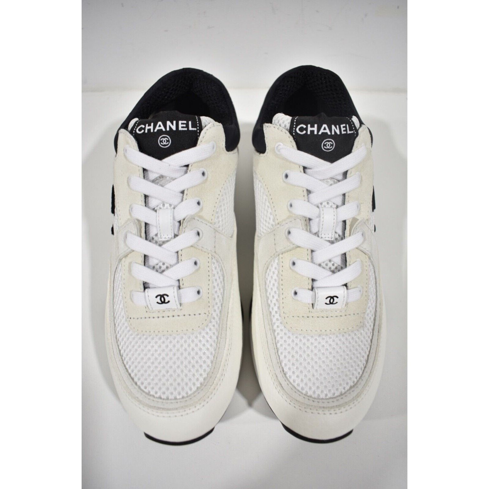 Chanel REV CC Logo Leather Lace Up Flat Runner Trainer Sneaker 36.5 Size US 6.5 / IT 36.5 - 7 Thumbnail