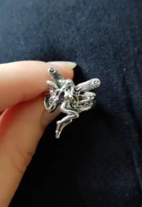 Vintage Vintage Ring With Angel Design Size ONE SIZE - 2 Thumbnail