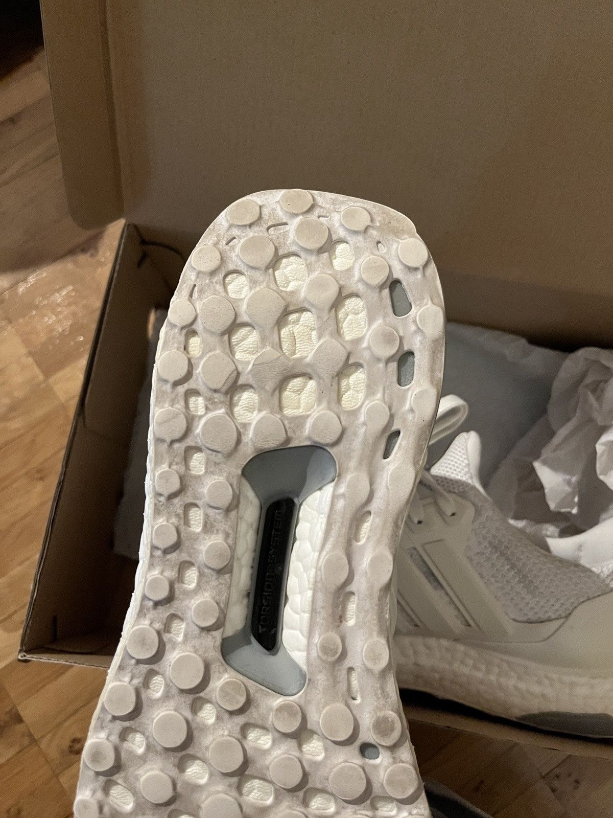 Adidas Adidas UltraBoost Size US 8 / EU 41 - 3 Thumbnail