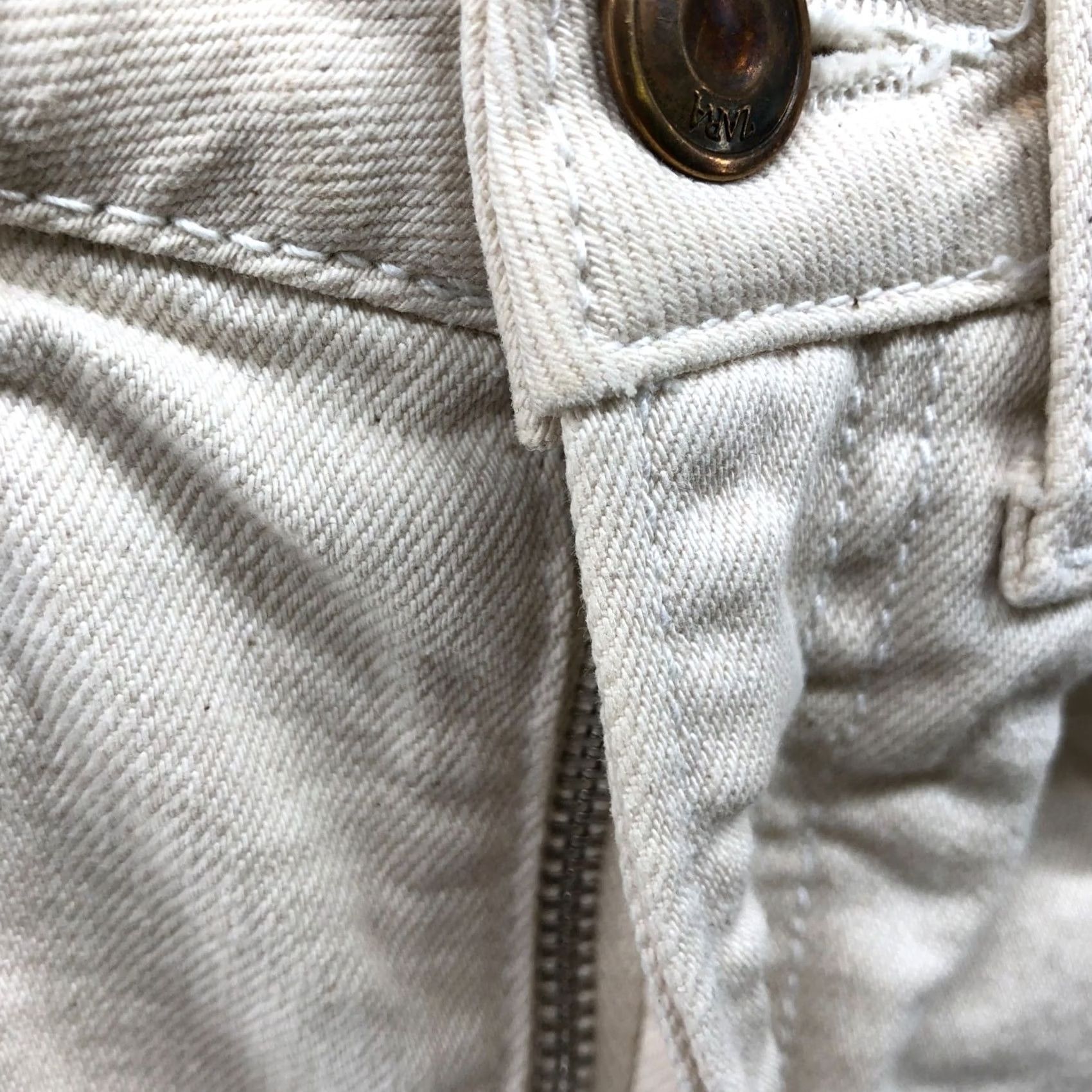 Zara Zara High Rise Straight Jeans Womens 0 Ivory White Split Hem Frayed Jeans Size 25" / US 0 / IT 36 - 5 Thumbnail