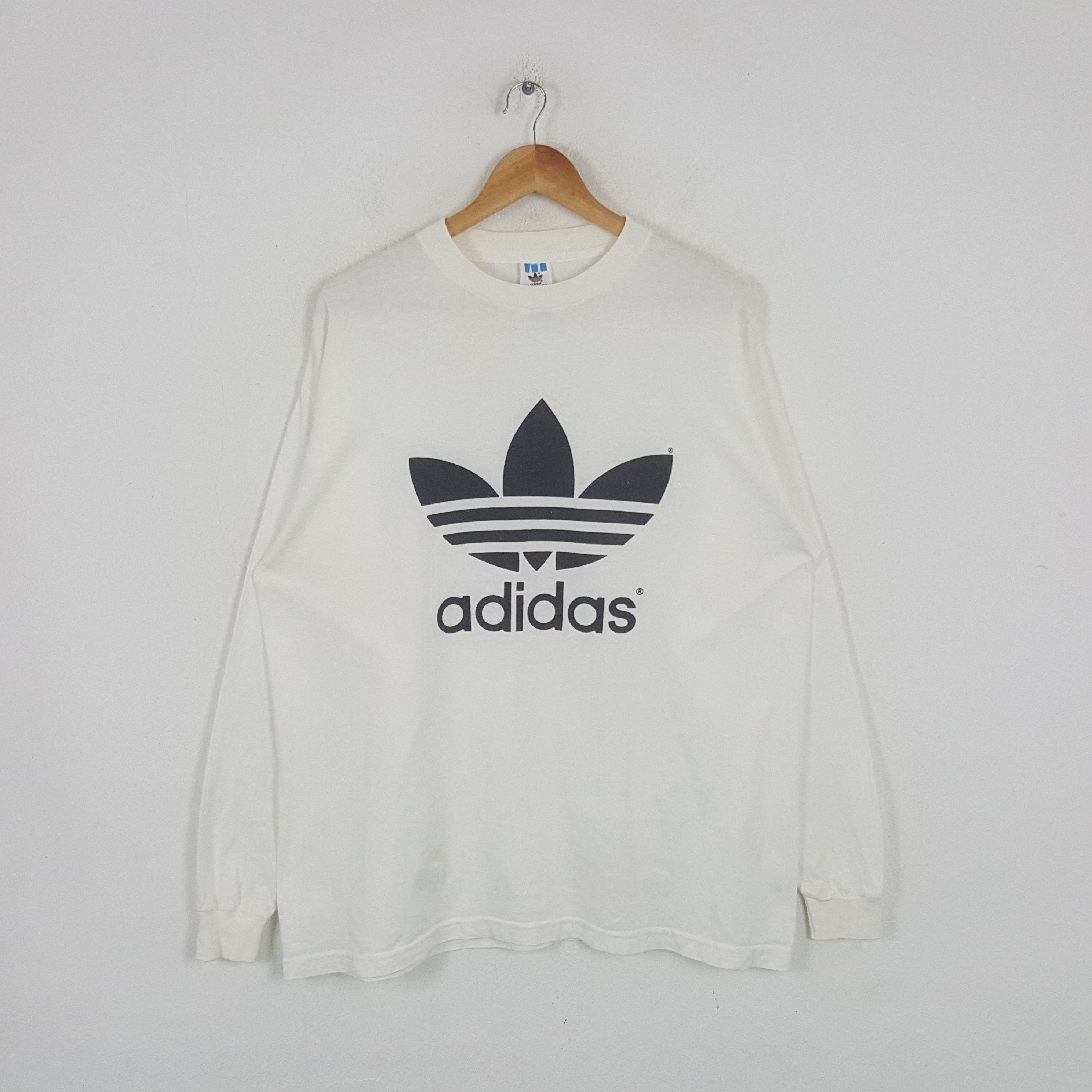 Adidas Vintage Adidas American Sports Logo Tshirt C285N75 Size US L / EU 52-54 / 3 - 1 Thumbnail