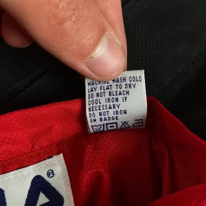 Fila × Vintage Mens Vintage Jacket Fila Size S Nylon Size US S / EU 44-46 / 1 - 6 Thumbnail