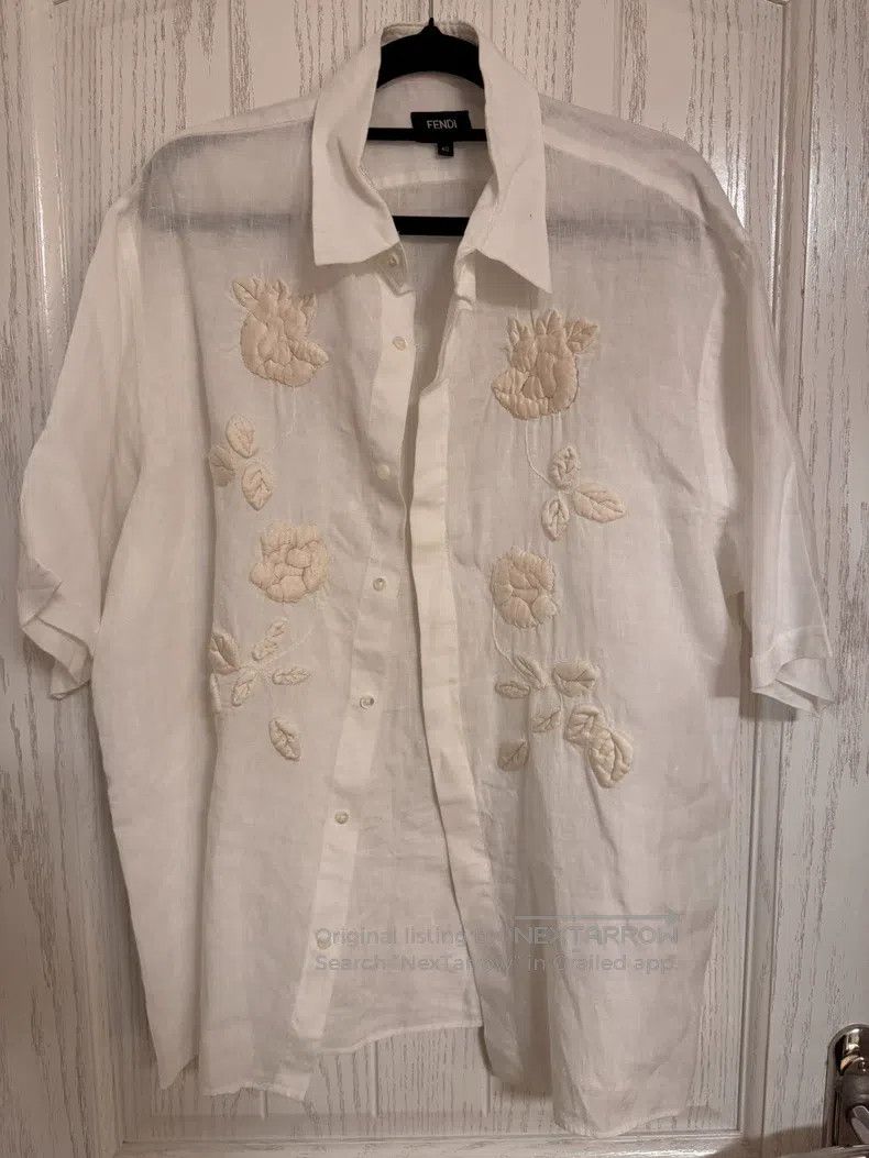 Fendi Fendi size 40 White Linen 3D Floral Short Sleeve Shirt Size US XXS / EU 40 - 1 Thumbnail