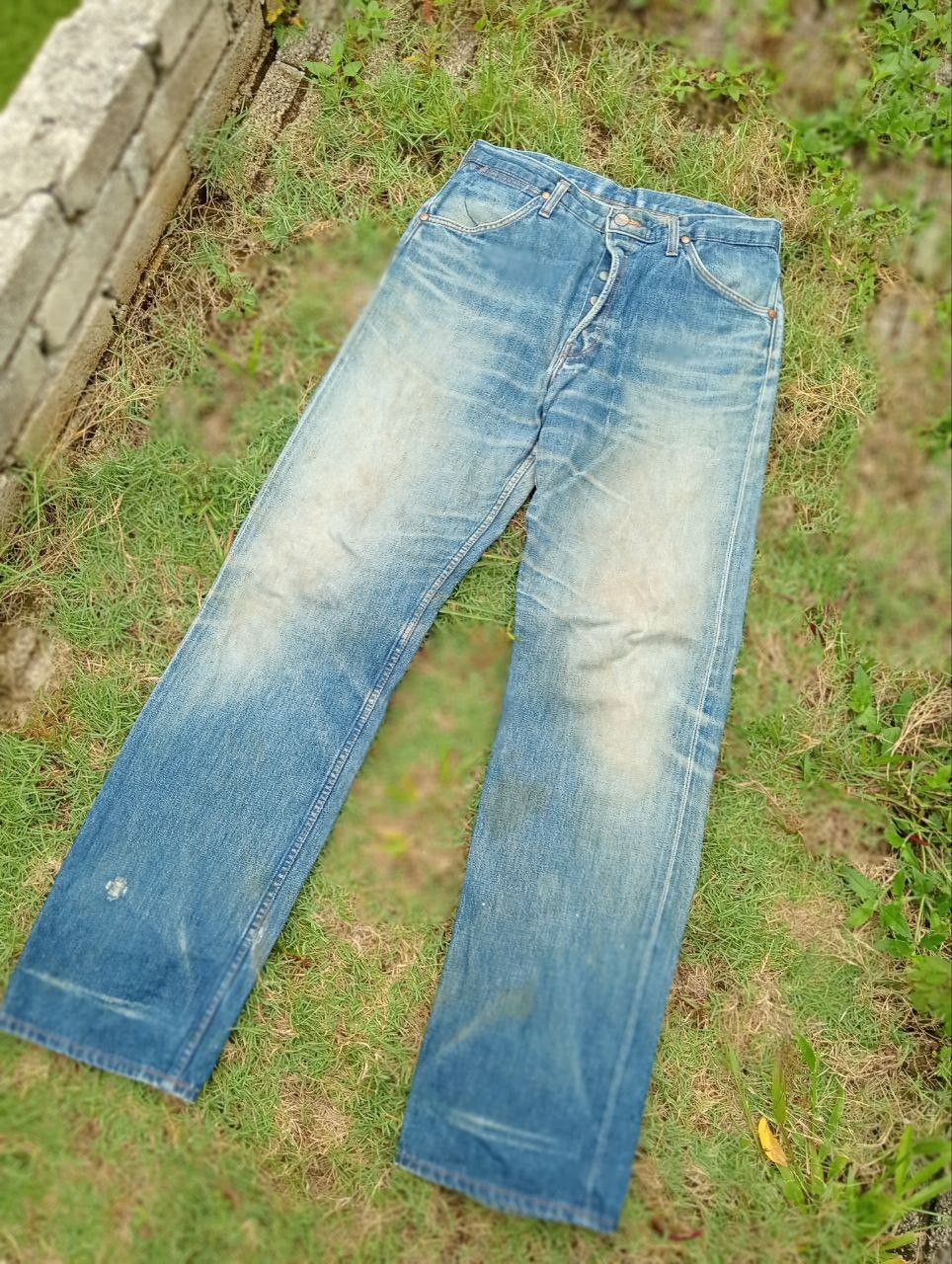 Wrangler VTG WRANGLER BLUE BELL BUTTON FLY WESTERN CUT JEANS Size US 32 / EU 48 - 2 Thumbnail