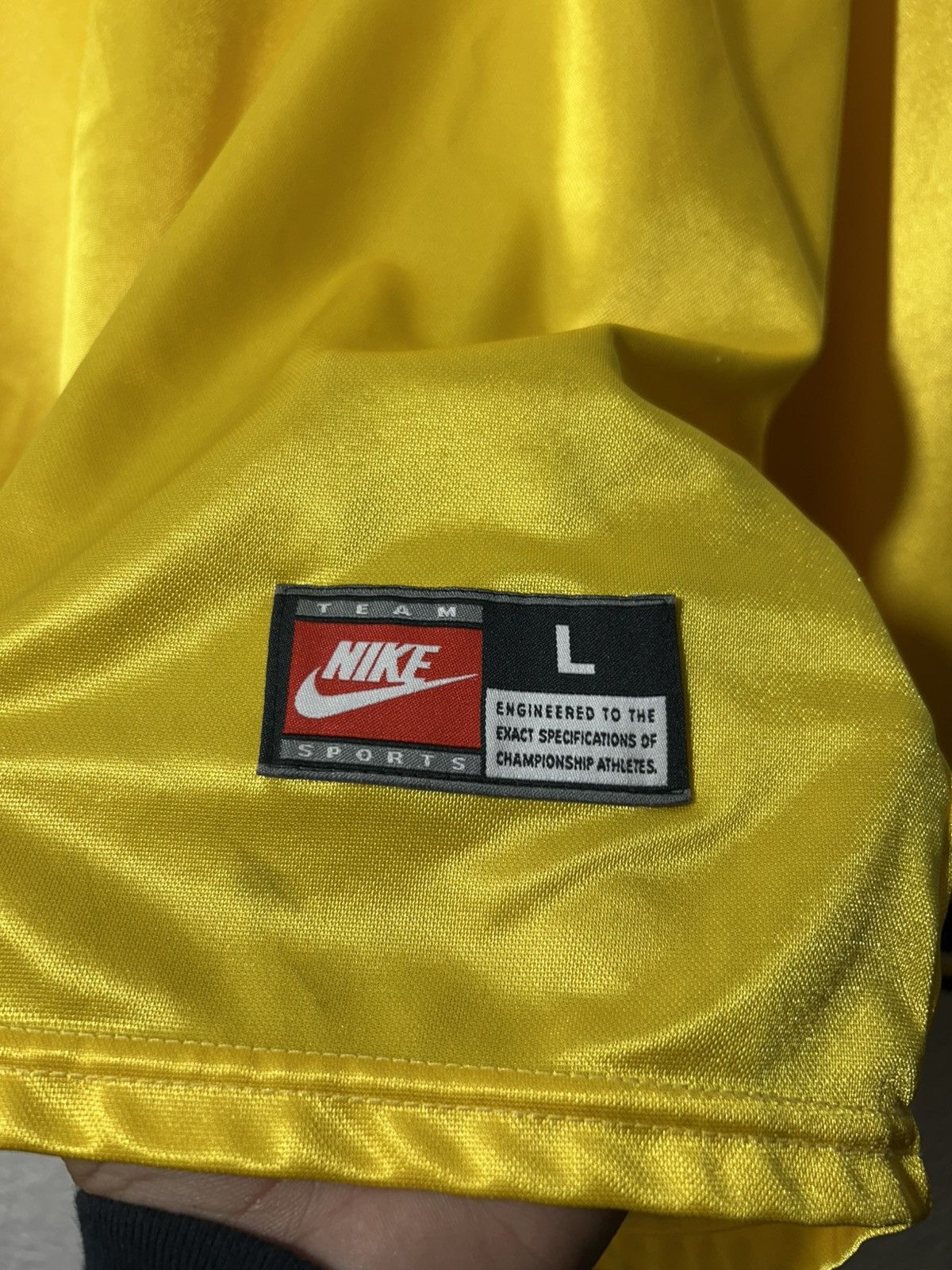 Nike 1997/1999 Glasglow Rangers F.C. Goalkeeper Rare Jersey Size US L / EU 52-54 / 3 - 5 Thumbnail