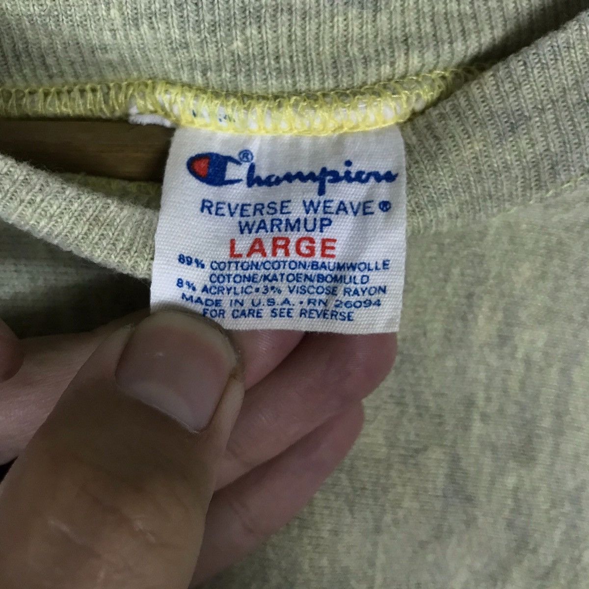 Champion Vintage Champion Pullover Jumper Sweatshirt Size US L / EU 52-54 / 3 - 5 Thumbnail
