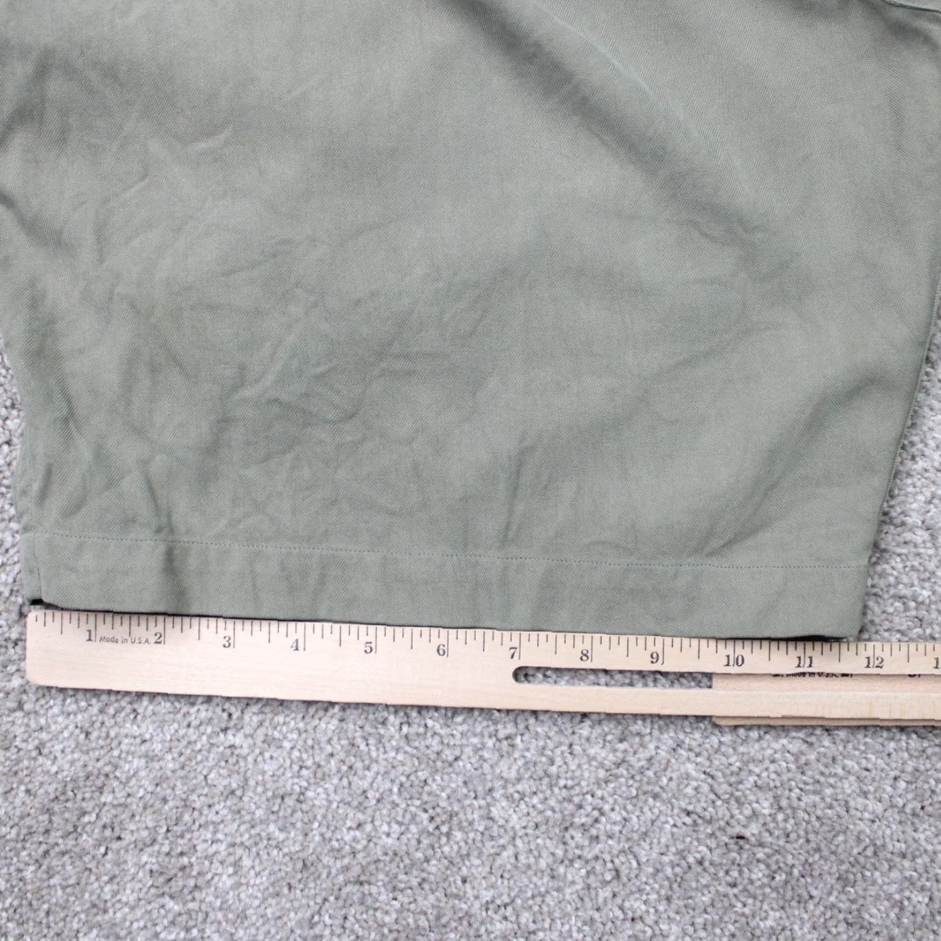 Tommy Bahama Tommy Bahama Shorts Mens 38 Green Pleated 100% Silk Bermuda w/ 9" inseam Shorts Size US 38 / EU 54 - 4 Thumbnail