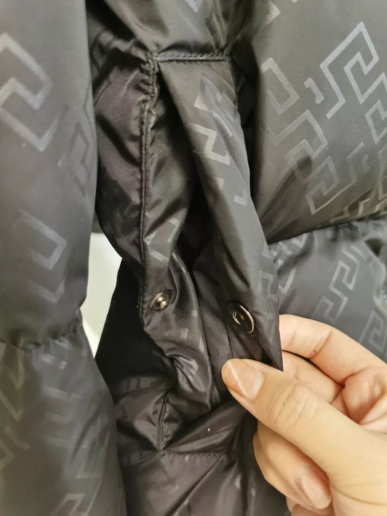 Versace Versace Thickened goose down hooded down jacket jacket jac Size US XXL / EU 58 / 5 - 5 Thumbnail
