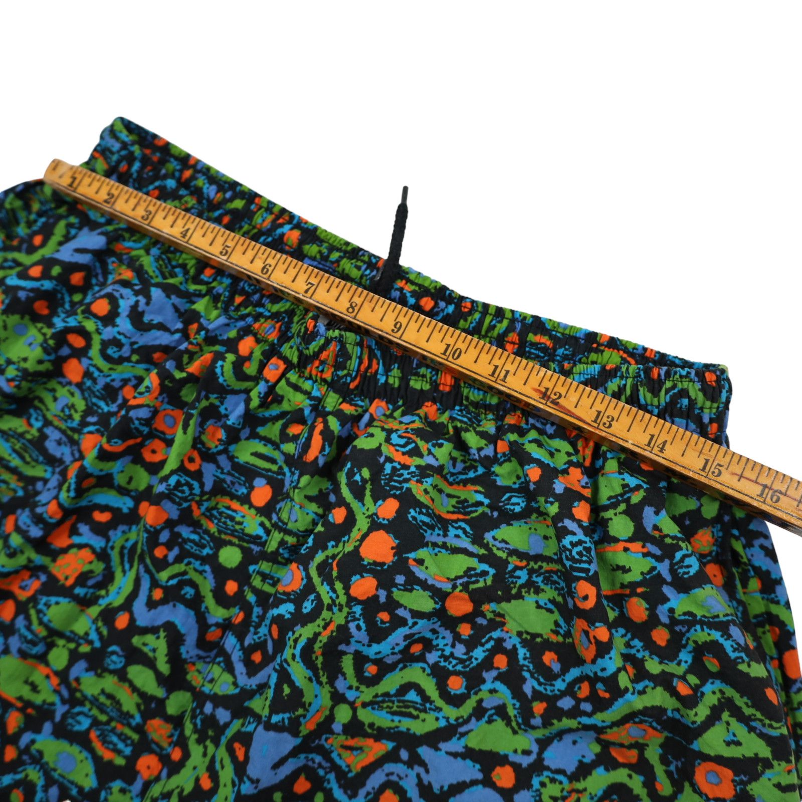 Nike × Vintage Vintage Nike Crazy Allover Print Swim Trunks Size US 32 / EU 48 - 7 Thumbnail