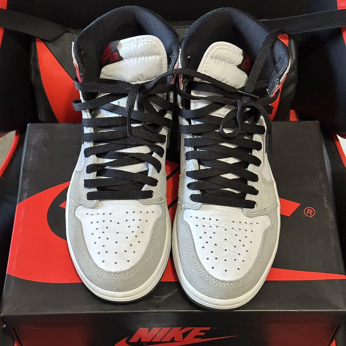Jordan Brand × Nike Nike Air Jordan 1 Retro High Smoke Grey Size 8.5 555088-125 Size US 8.5 / EU 41-42 - 3 Thumbnail