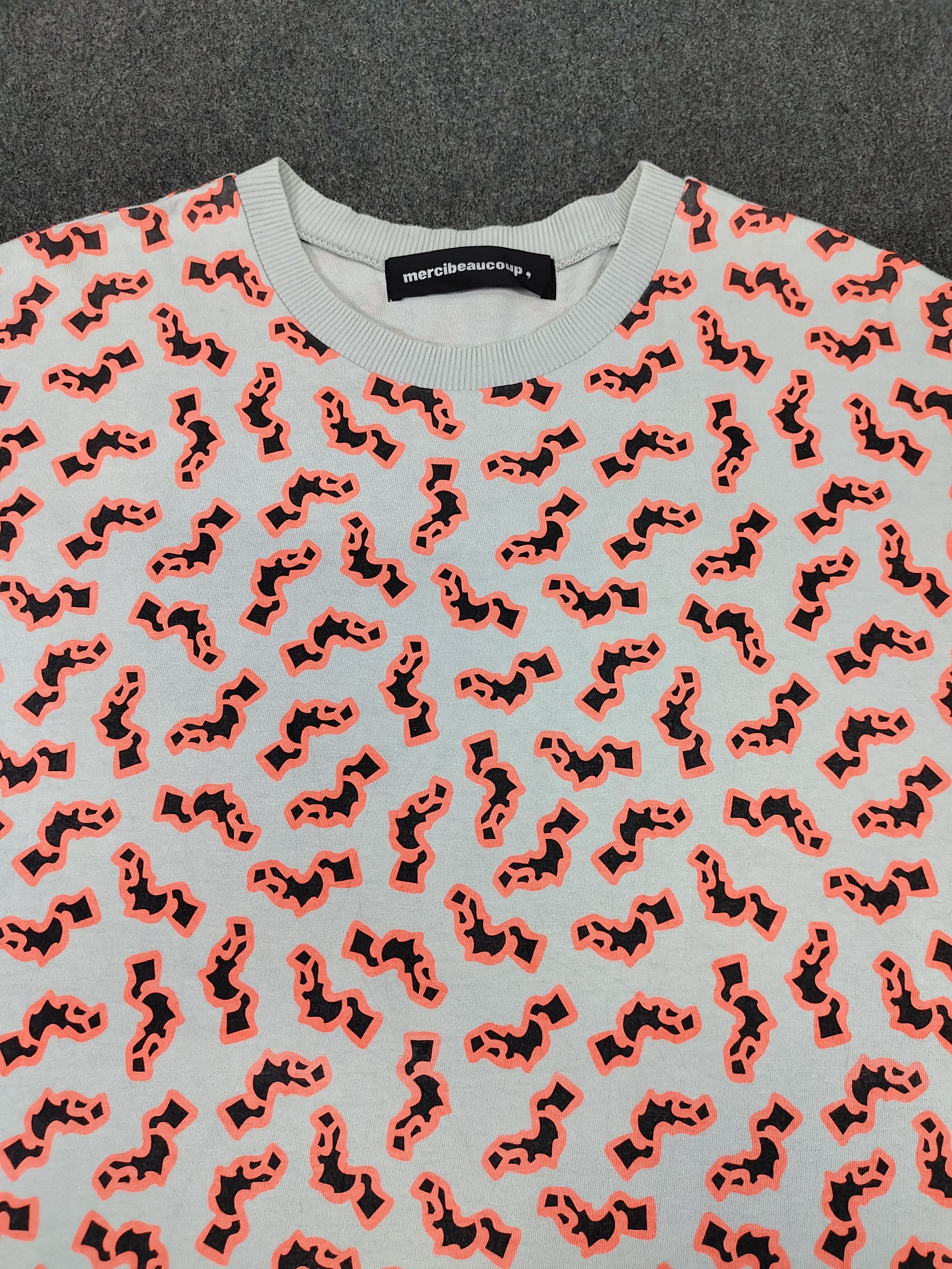 mercibeaucoup Mercibeaucoup All Over Neon Bat Graphic Pattern Harajuku Pop Size L / US 10 / IT 46 - 5 Thumbnail