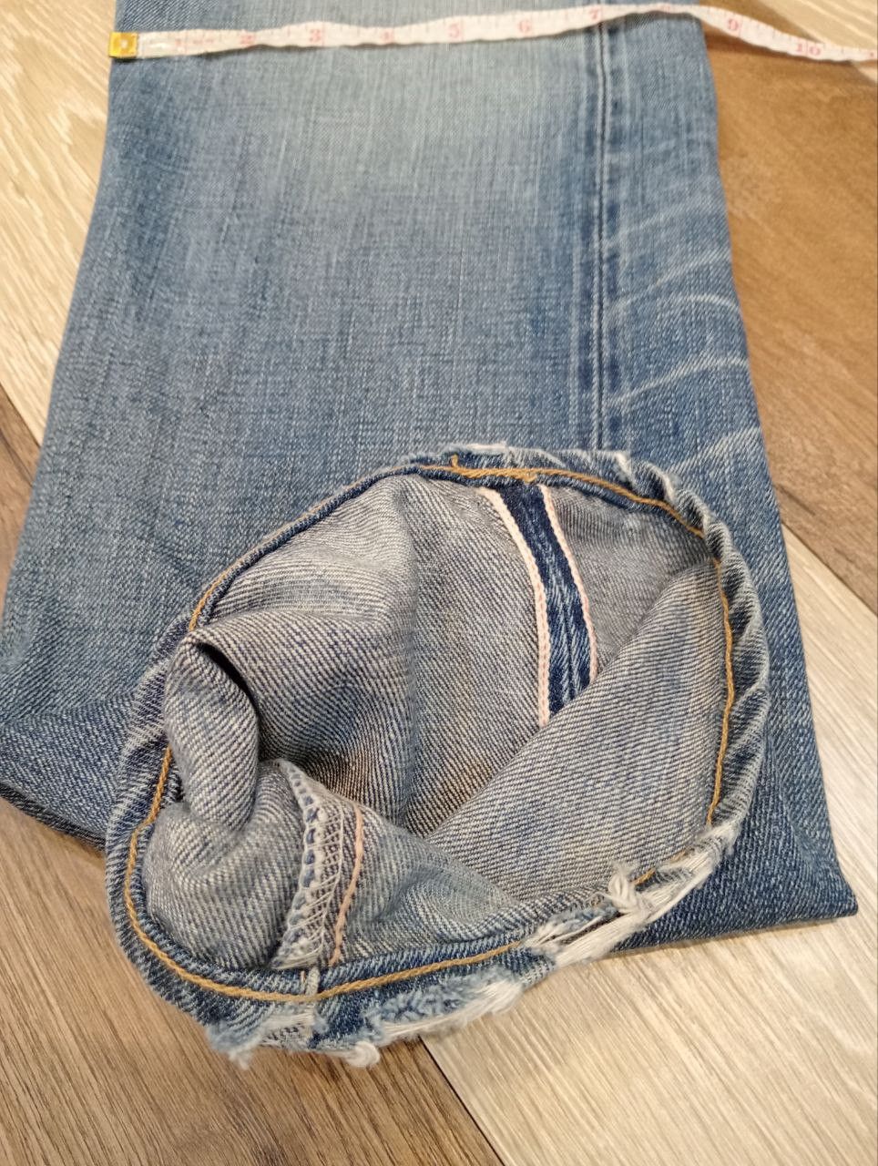 Levi's Vintage Clothing VINTAGE LEVI'S 501 REDLINE HIDDEN RIVETS CAPITAL E JEANS Size US 30 / EU 46 - 17 Thumbnail