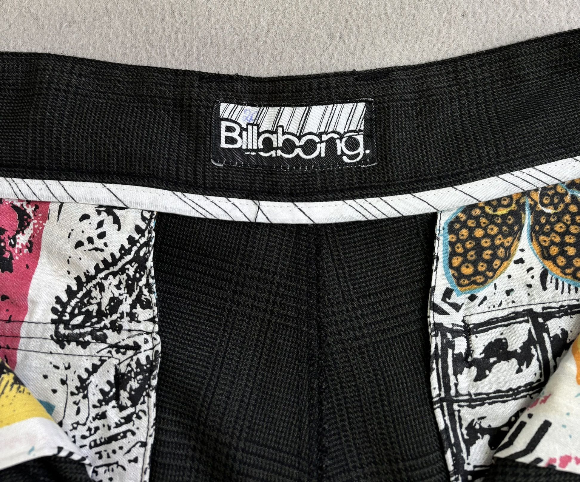 Billabong Billabong vintage Black Shorts size 32 Size US 32 / EU 48 - 17 Thumbnail