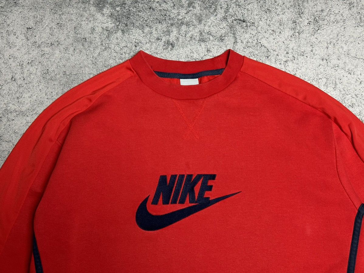Nike × Vintage Vintage Nike Big Logo Sweatshirt Size US L / EU 52-54 / 3 - 5 Thumbnail