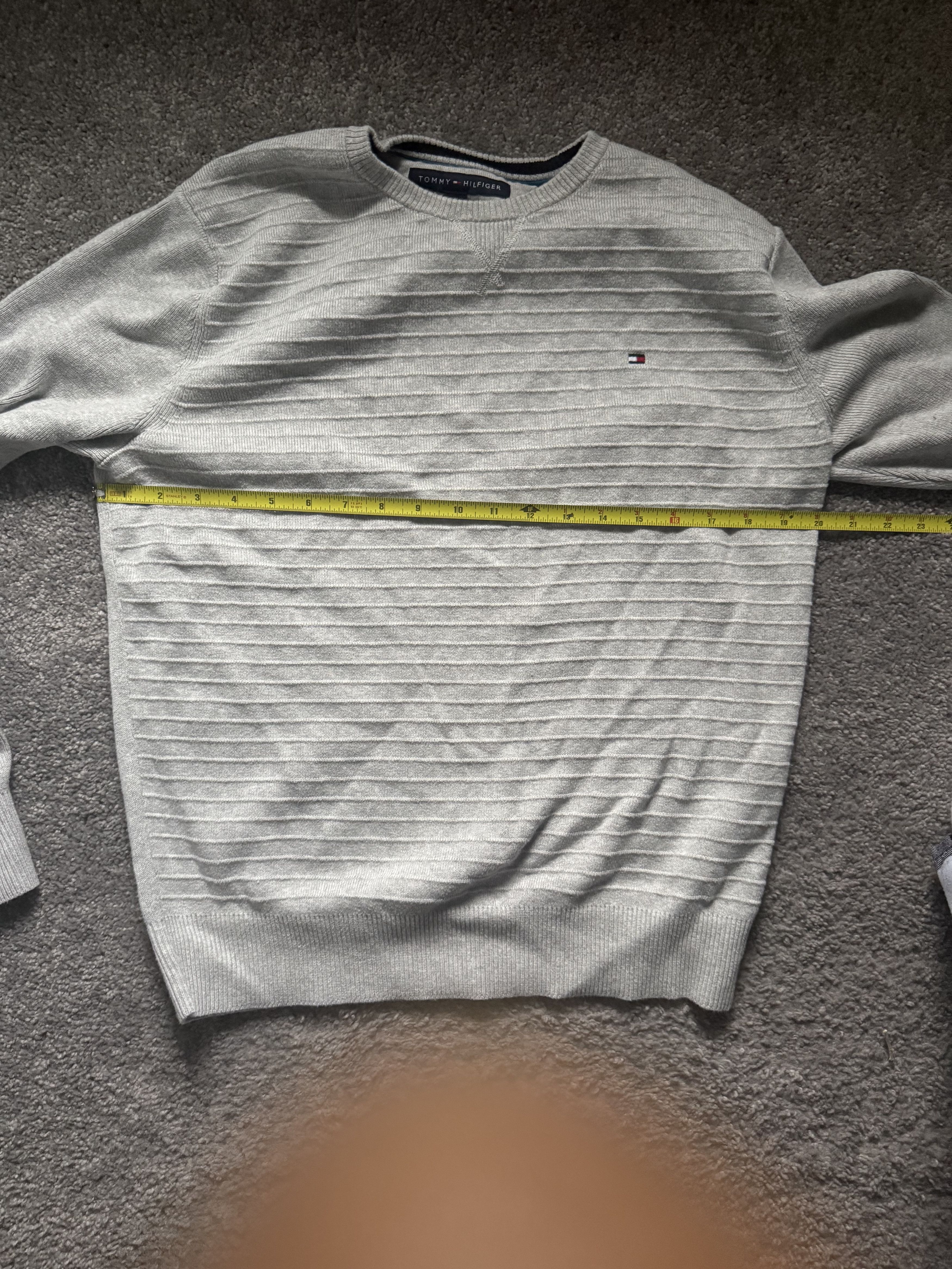 Tommy Hilfiger Tommy Hilfiger gray sweater size M Size US M / EU 48-50 / 2 - 5 Thumbnail