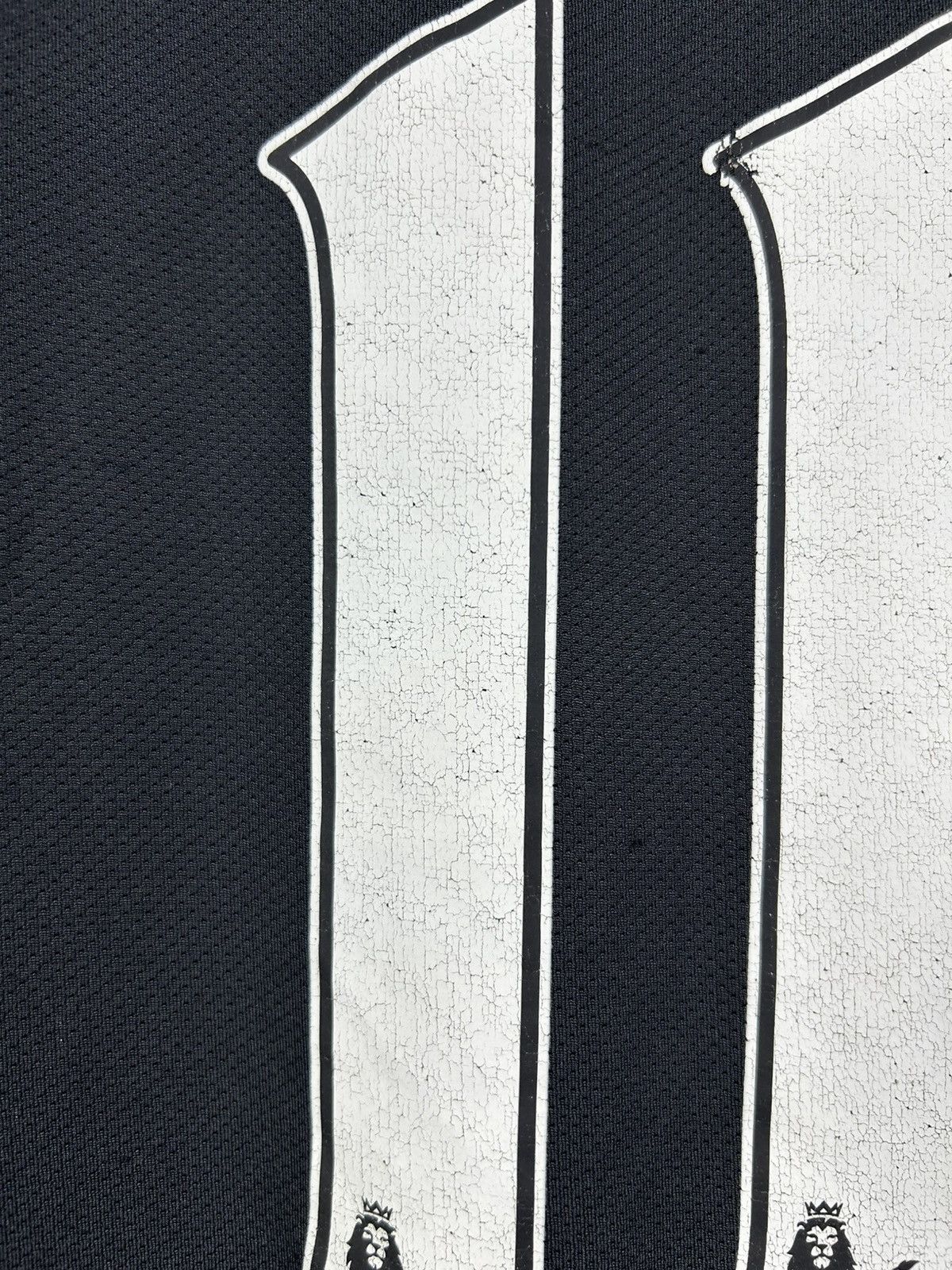 Nike Nike 2010-11 Aston Villa Away Shirt #11 AGBONLAHOR Size M Size US M / EU 48-50 / 2 - 16 Thumbnail