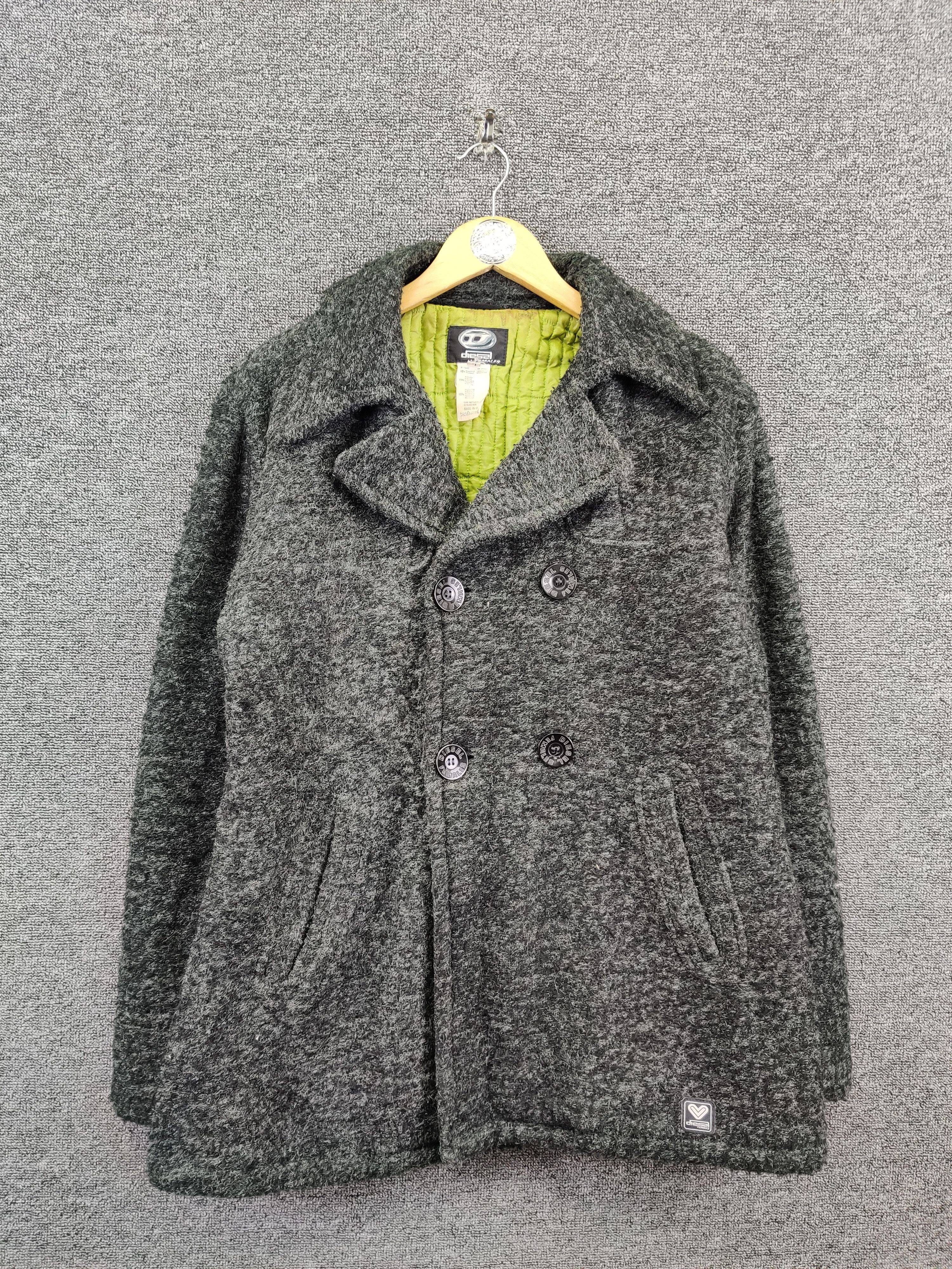 Diesel Vintage Diesel Quilted Wool Double Breasted Coat Size US L / EU 52-54 / 3 - 1 Thumbnail
