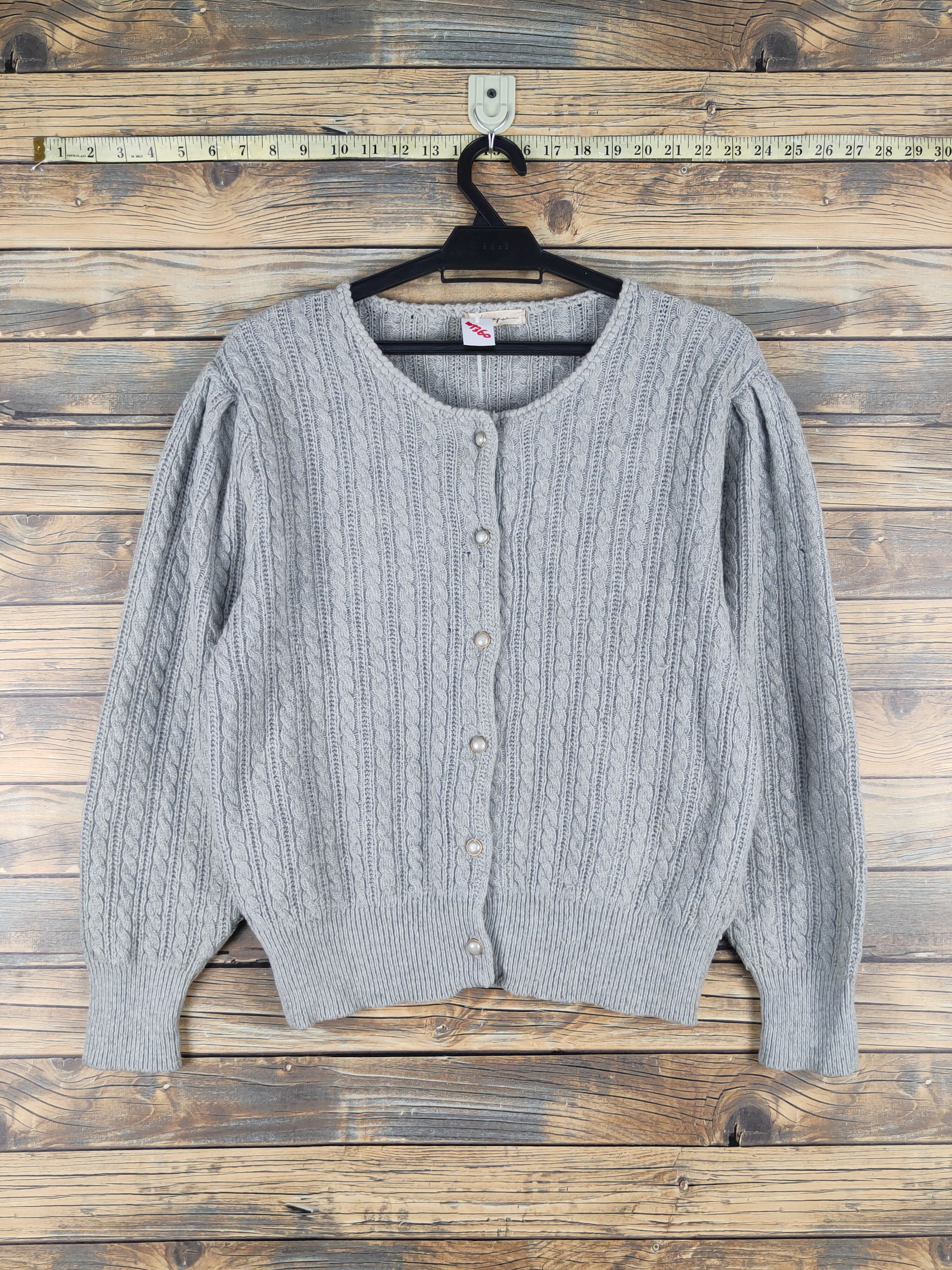 Lanfor vintage Gray Knitwear Cardigan #W1360