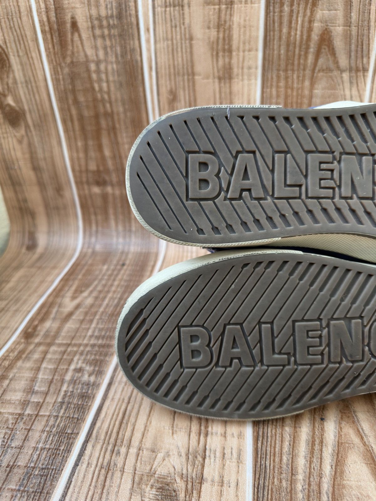 Balenciaga Balenciaga Paris Canvas Slip-On Mules Size US 12 / EU 45 - 15 Thumbnail