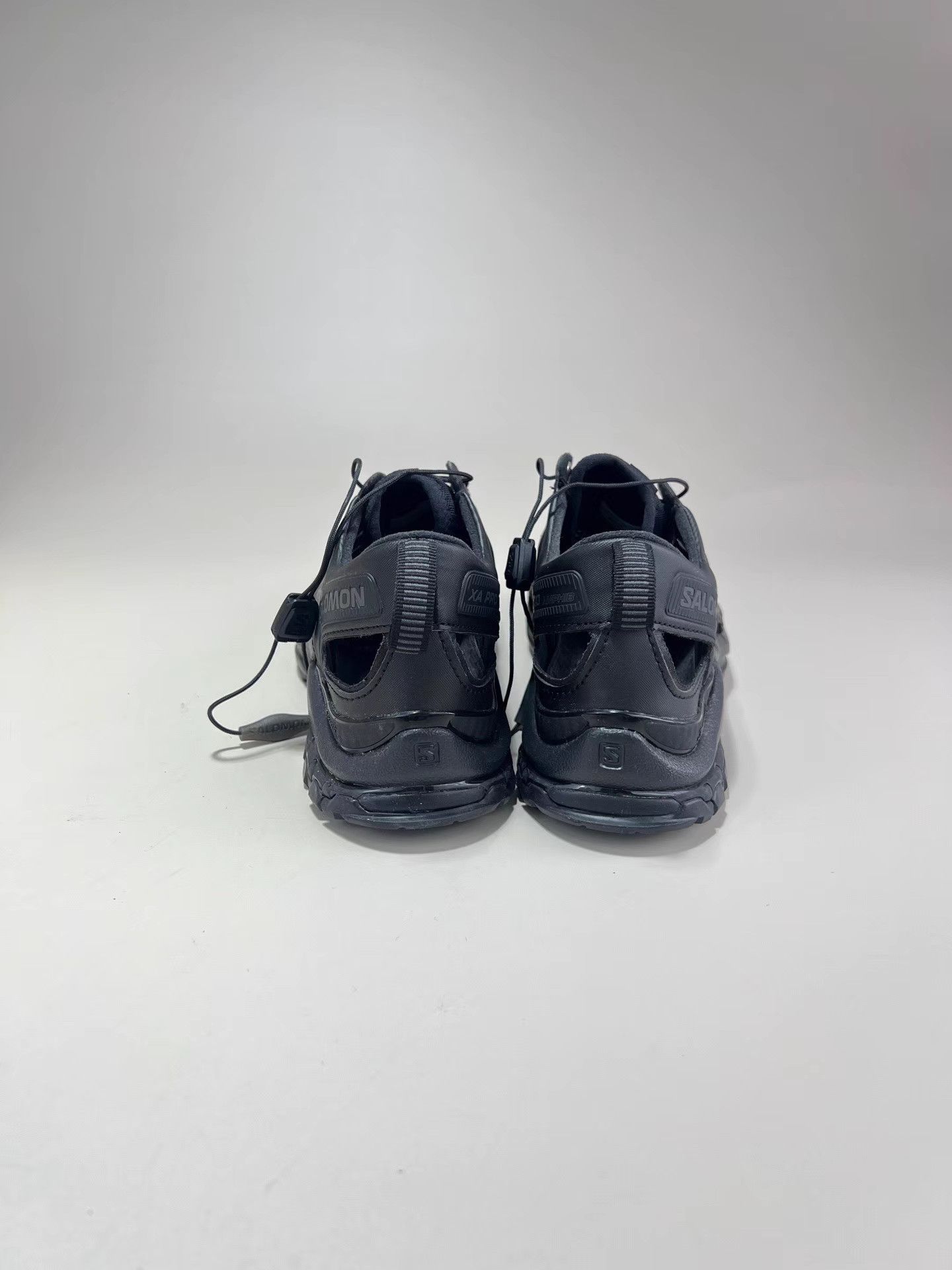 Salomon SALOMON XA PRO 3D AMPH Black Low Top Sneakers Size US 7.5 / IT 37.5 - 3 Thumbnail