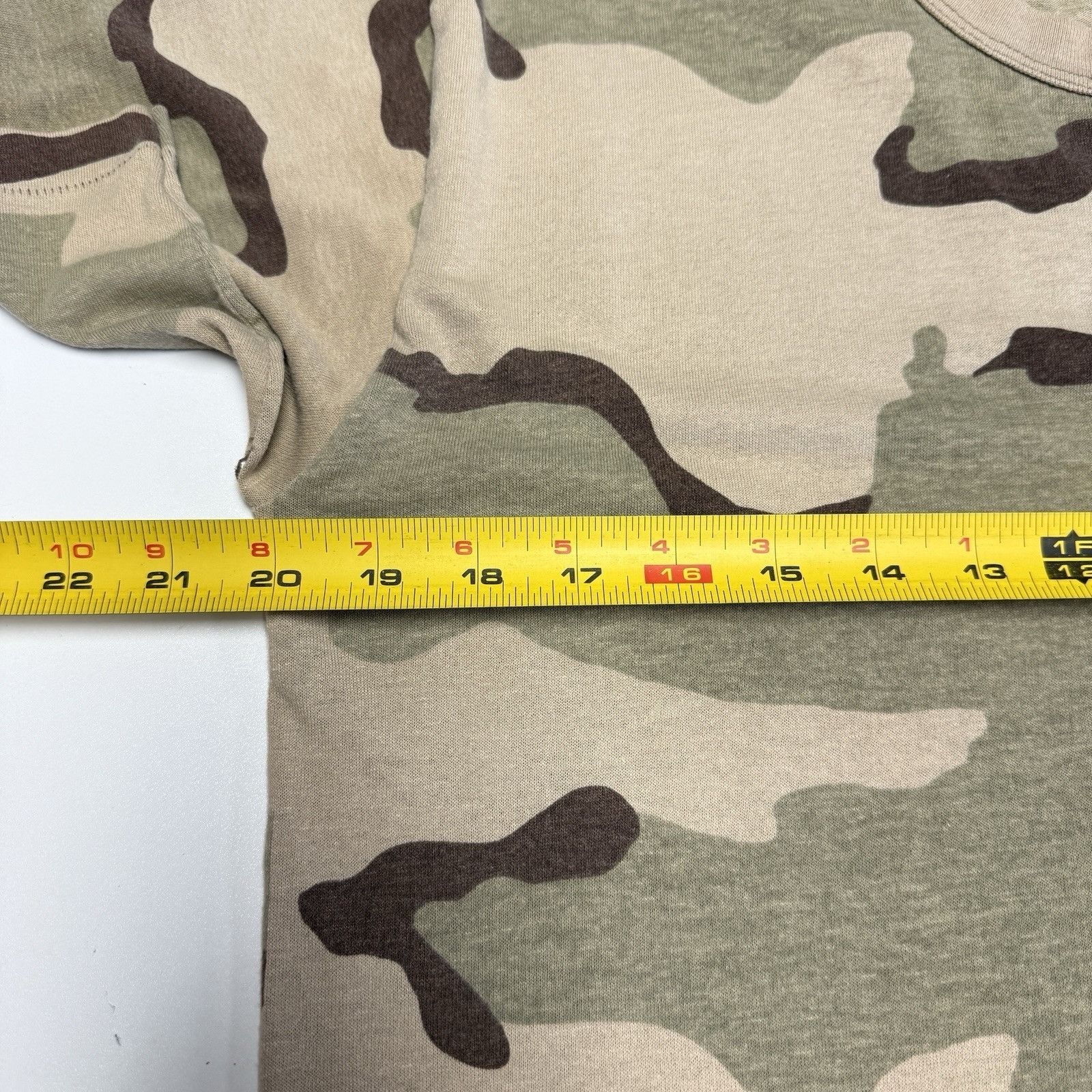 Vintage Vintage Desert Camouflage T Shirt Mens M 20x28.5 Brown Short Size US M / EU 48-50 / 2 - 11 Thumbnail