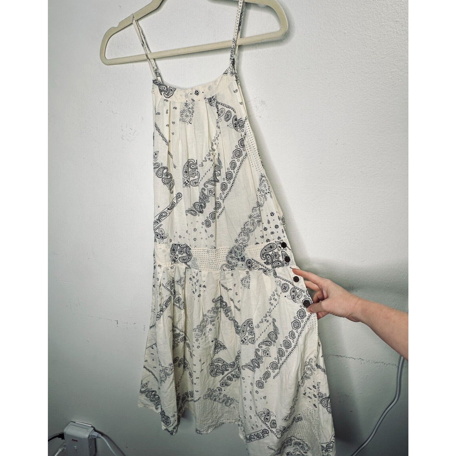 Anthropologie Anthro Cream Black Ruffle Spaghetti Strap Pleated Dress M Size M / US 6-8 / IT 42-44 - 3 Thumbnail