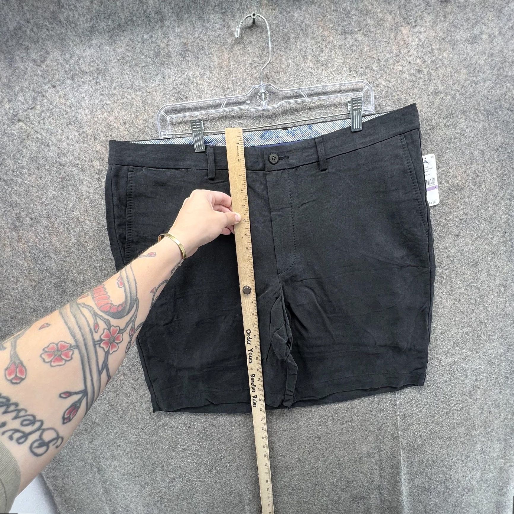 Tommy Bahama Tommy Bahama Monterey Shorts Mens 38 Black Chino Flat Front 9 Inseam Casual Size US 38 / EU 54 - 4 Thumbnail