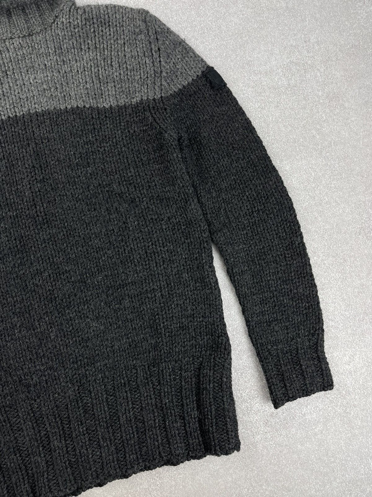 Dolce & Gabbana × Vintage Vintage Dolce & Gabbana Wool Knit Sweater Turtleneck Women’s Size L / US 10 / IT 46 - 2 Thumbnail