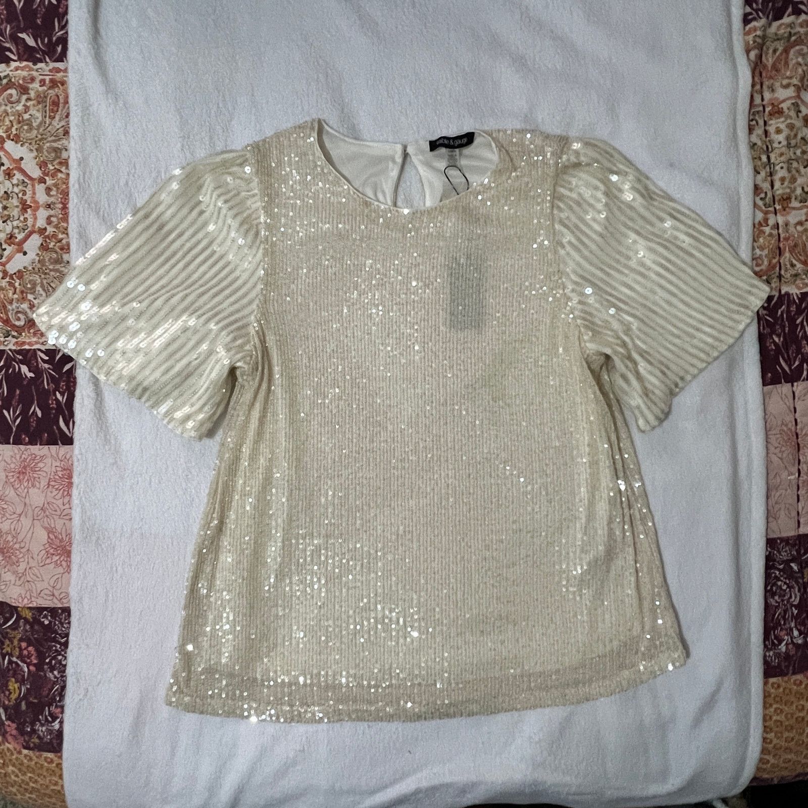 Other Whisper Cream Sequin Sparkly Flutter Sleeve Back Keyhole Top Size L / US 10 / IT 46 - 19 Thumbnail