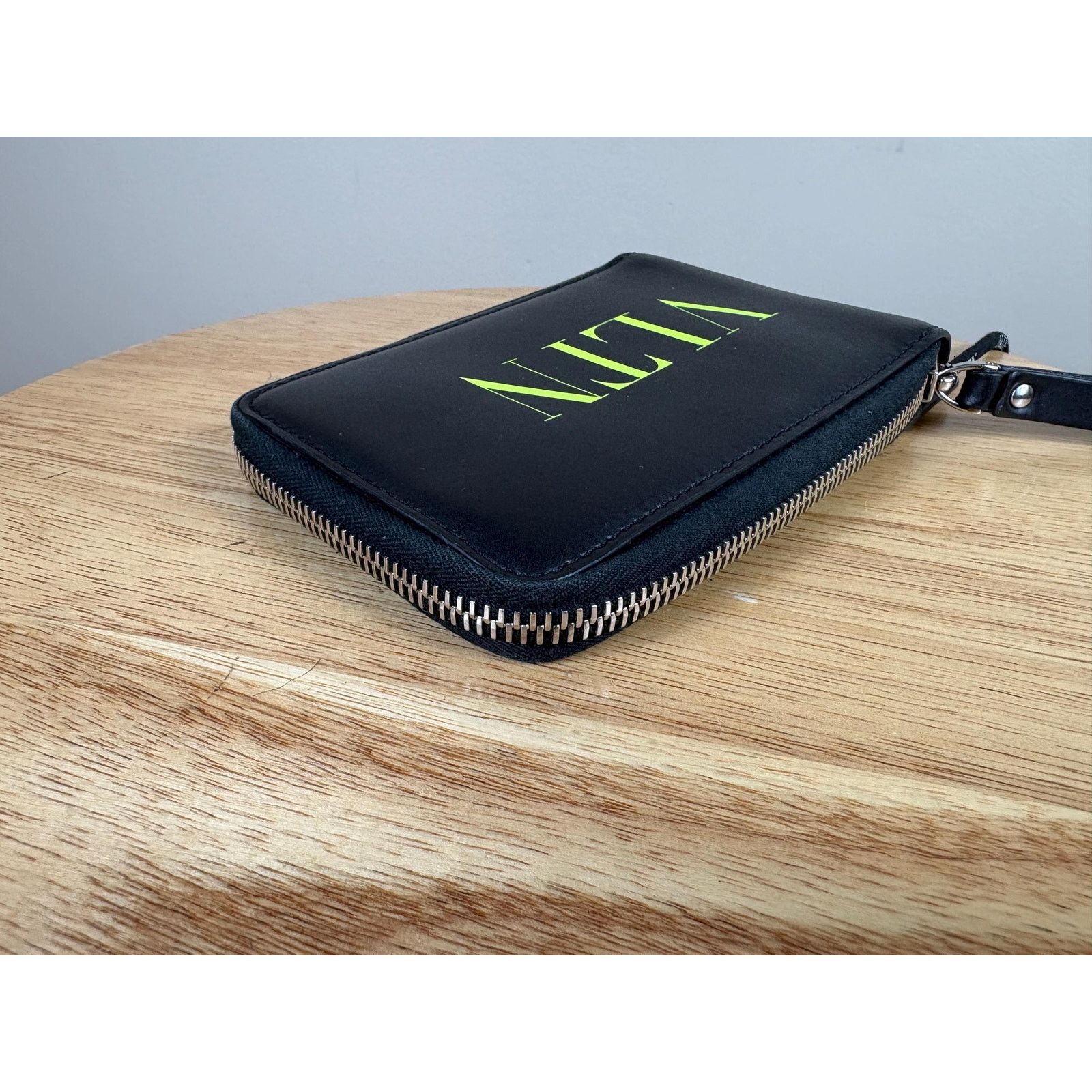 Valentino Authentic Valentino Black Leather Bifold Wallet with Strap Size ONE SIZE - 4 Thumbnail