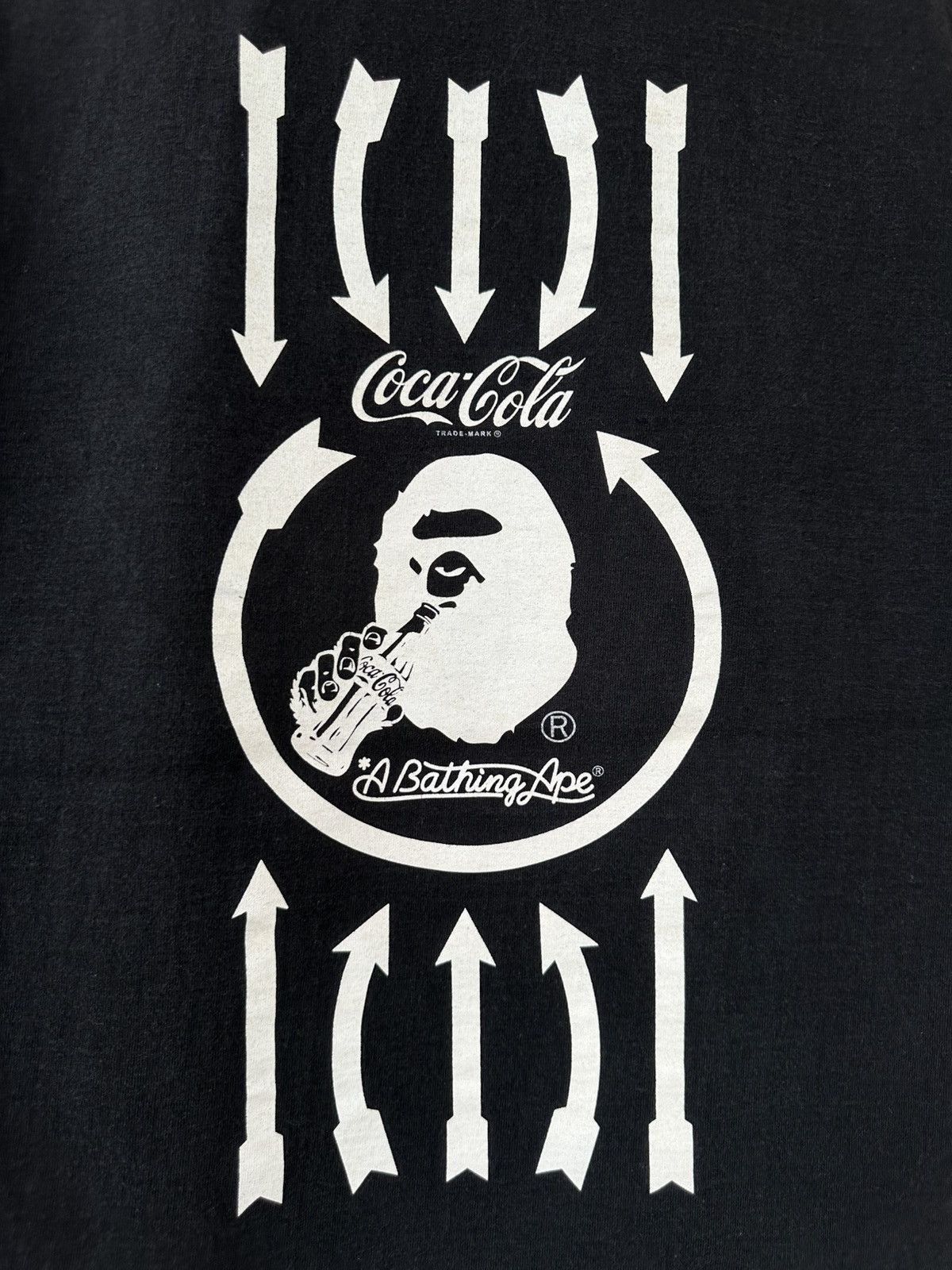 Bape × Coca Cola Bape X Coca Cola 2016 Big Head Tee Size US M / EU 48-50 / 2 - 4 Thumbnail