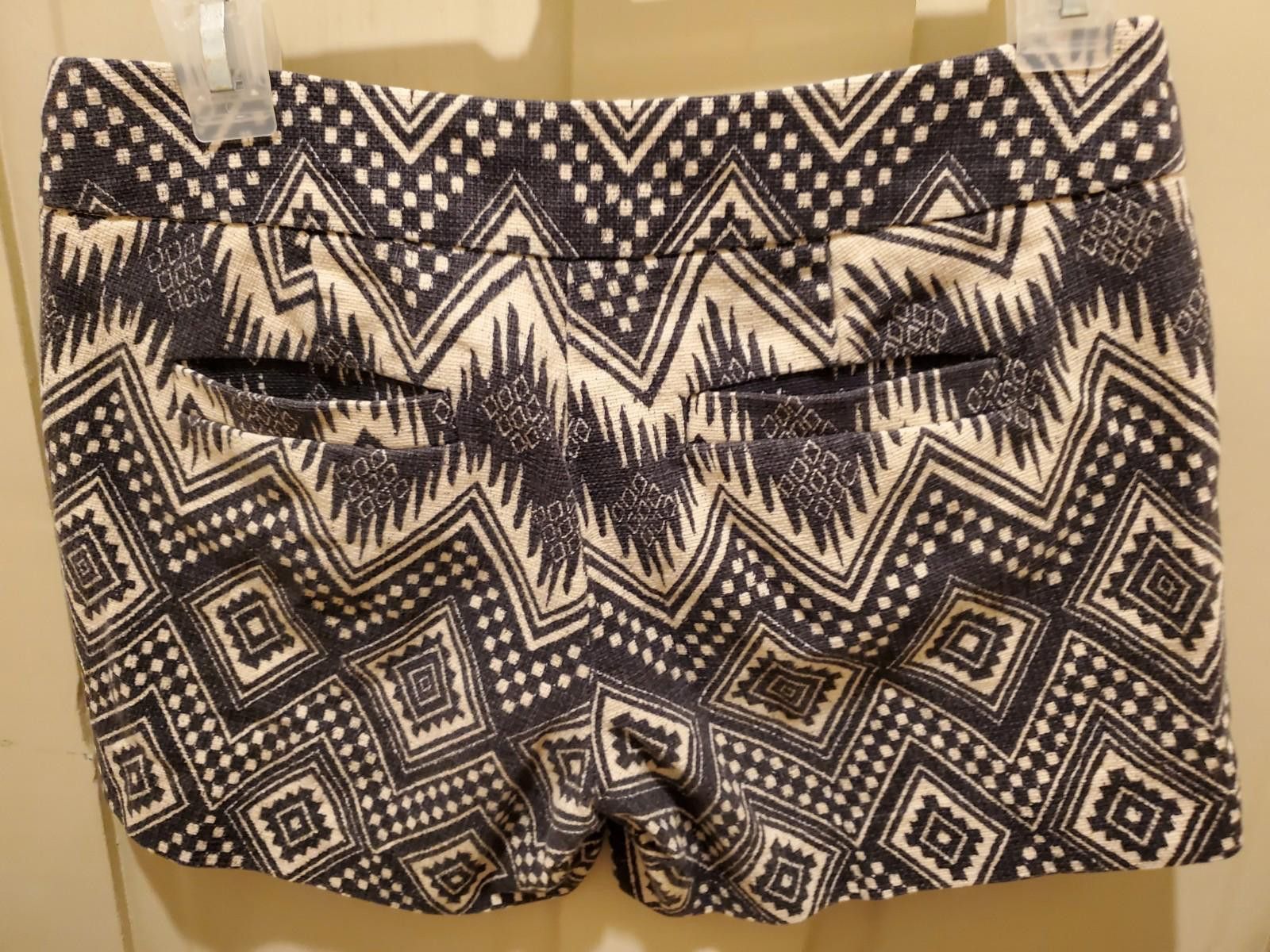 J.Crew J. Crew Wmns Sz 0 Black Cream Aztec Woven Cotton Shorts Boho Size 25" / US 0 / IT 36 - 5 Thumbnail