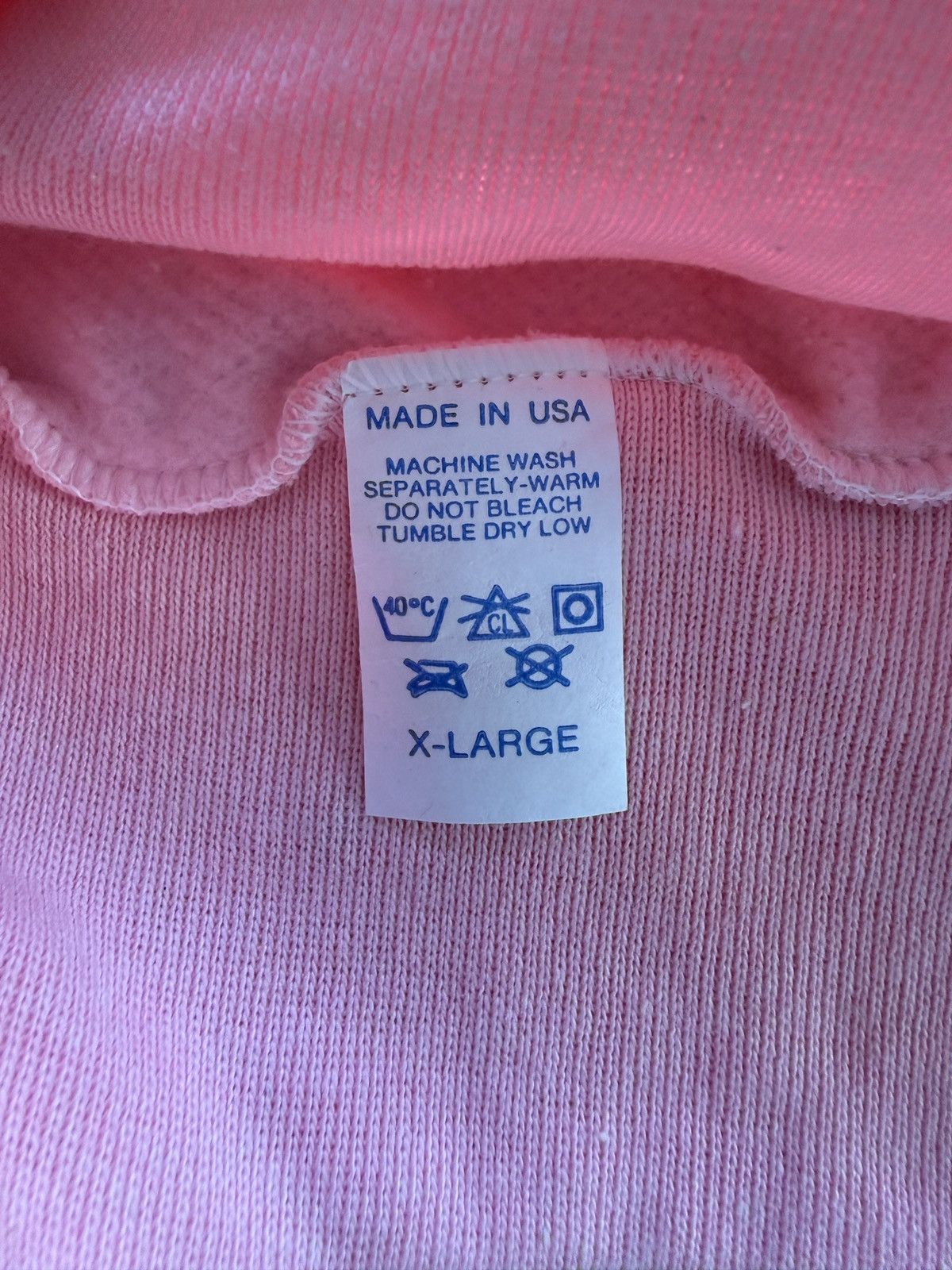 Vintage Vintage 80s Pink Raglan Crewneck Sweatshirt NOS Size US XL / EU 56 / 4 - 5 Thumbnail