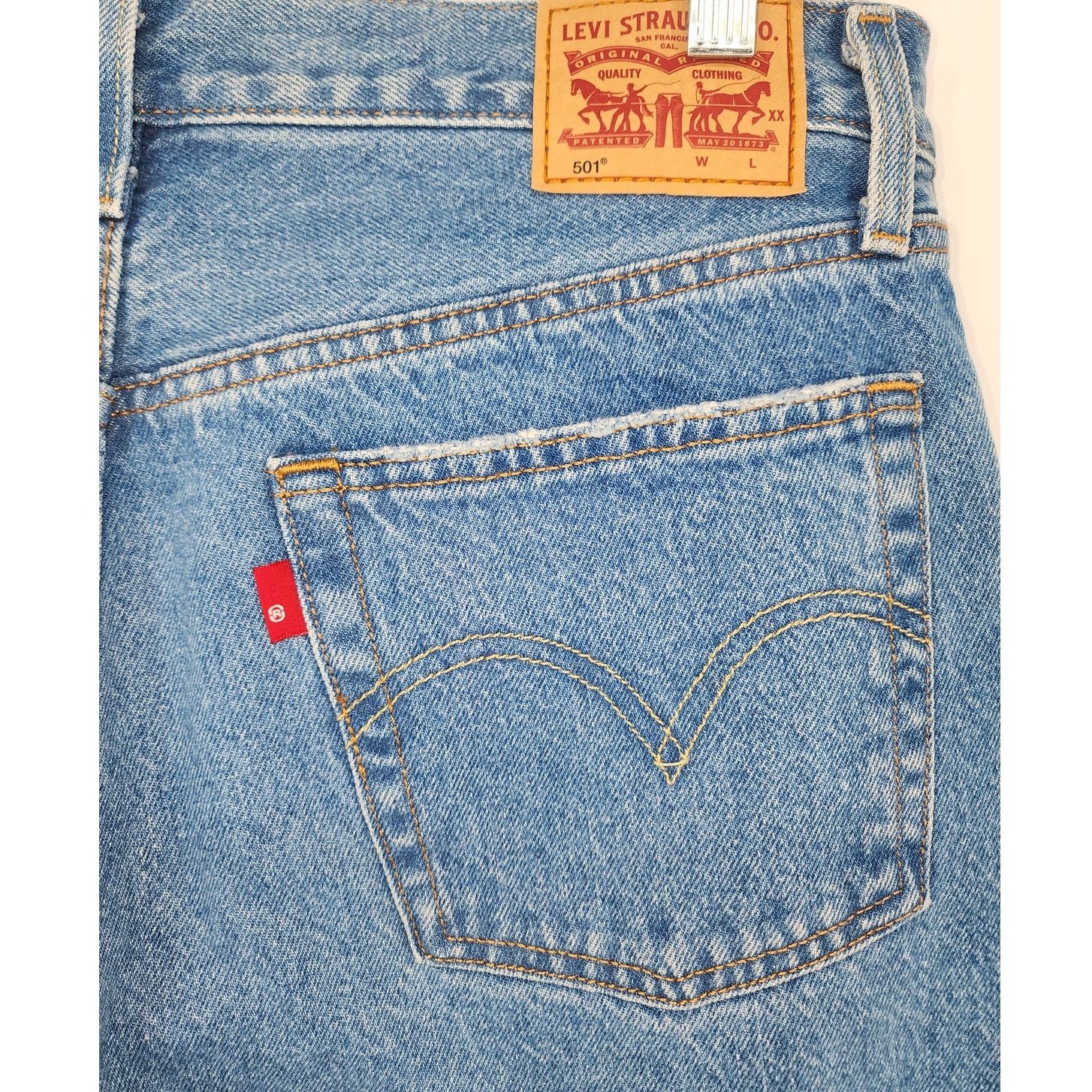 Levi's Levi's Distressed Button Fly Blue Jeans Men’s Size 30x30 Size US 30 / EU 46 - 5 Thumbnail