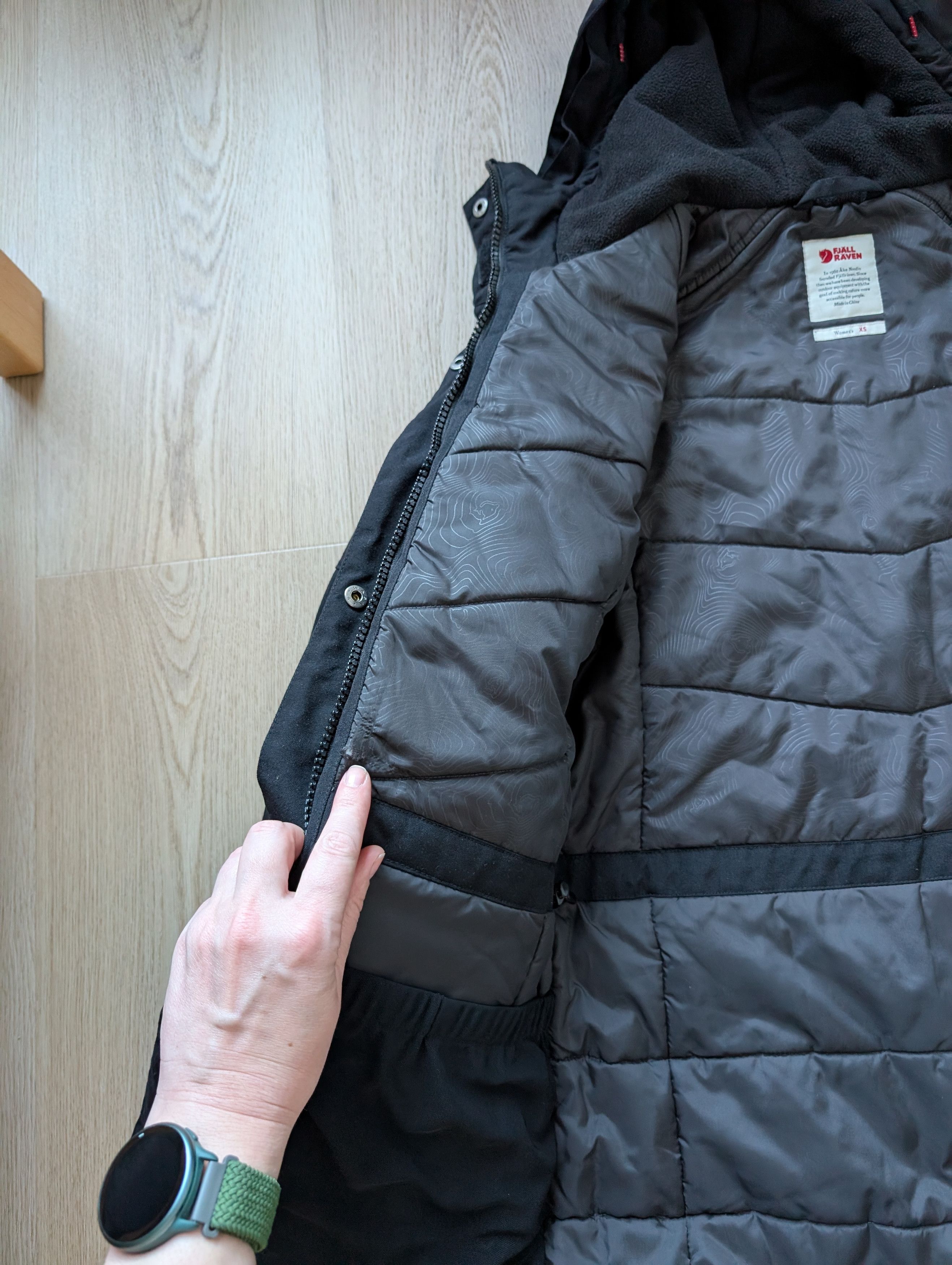 Fjallraven Fjallraven Nuuk Parka Hydratic Womens Waterproof Windproof Size XS / US 0-2 / IT 36-38 - 8 Thumbnail