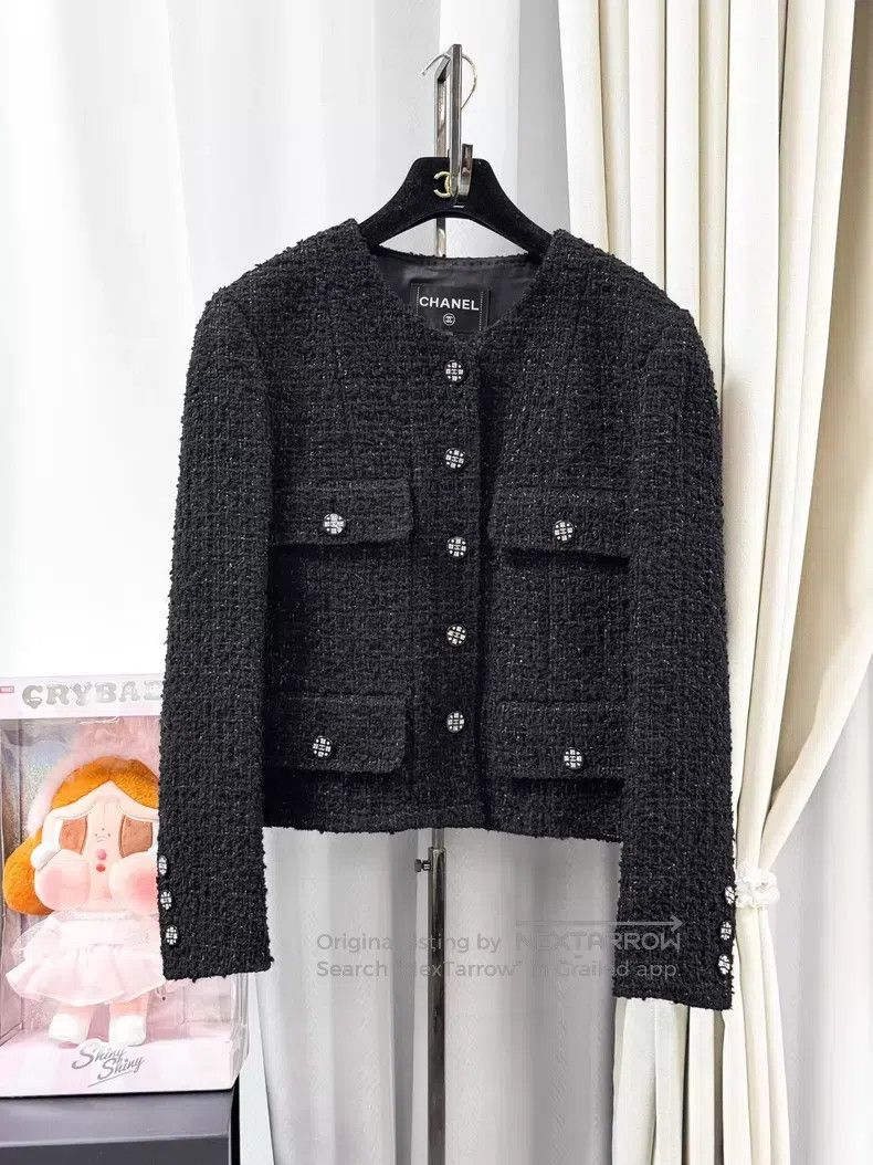 Chanel Chanel Diamond buckle classic four-pocket long-sleeved jac Size S / US 4 / IT 40 - 1 Thumbnail