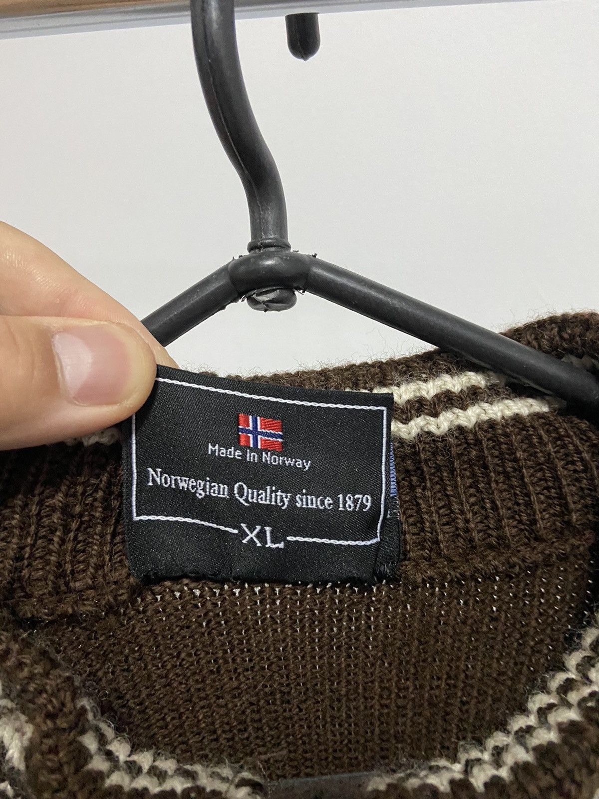 Dale Of Norway Dale Of Norway 1/3 zip Sweater Knitted Vintage brown Size US XL / EU 56 / 4 - 6 Thumbnail