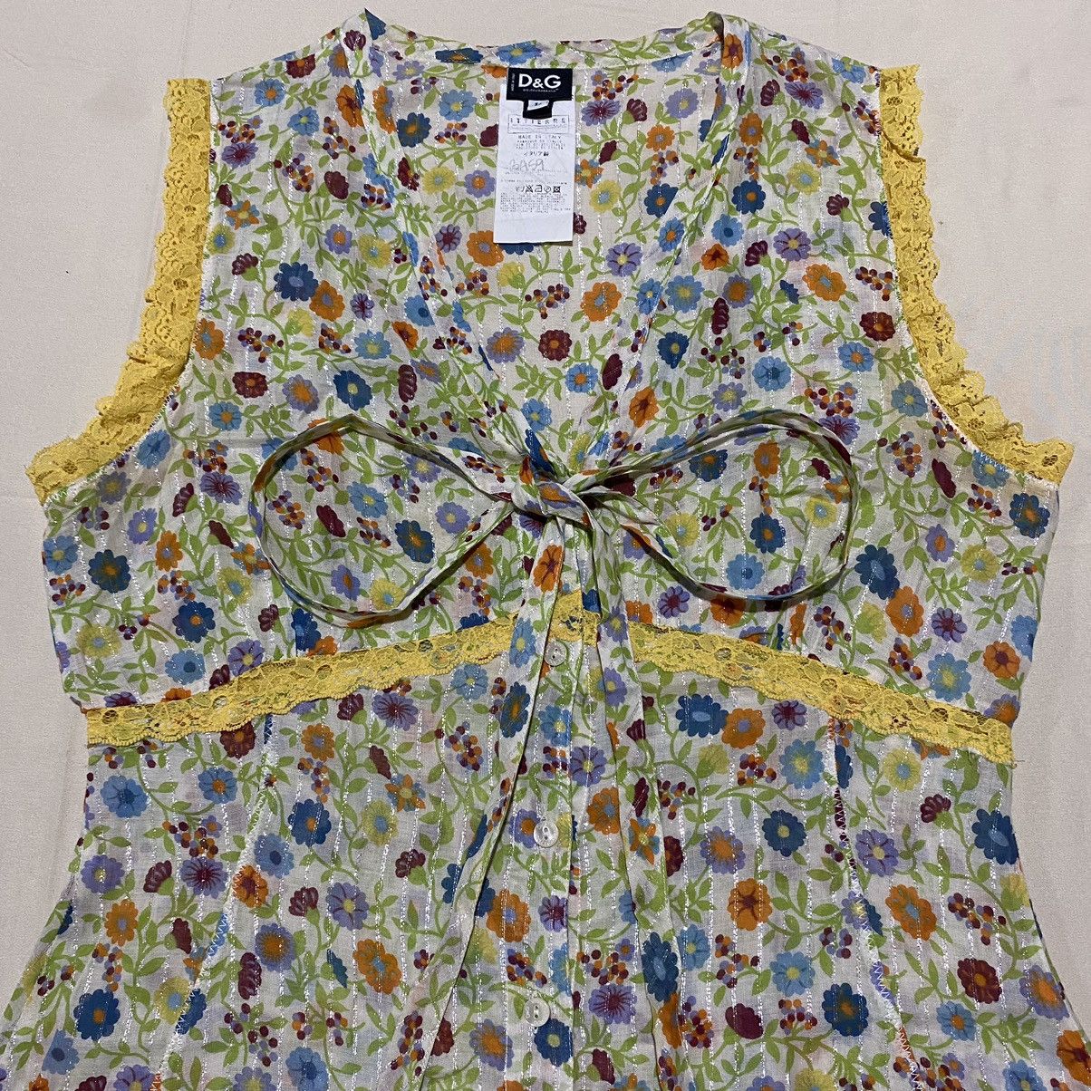 Dolce & Gabbana Vintage Dolce & Gabbana Floral Blouses Size L / US 10 / IT 46 - 3 Thumbnail