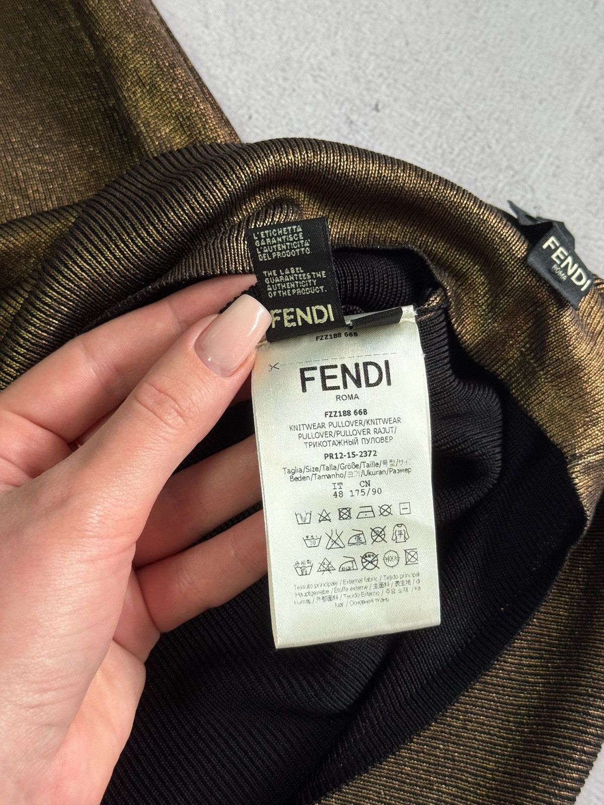 Fendi Fendi Knitwear Pullover T Shirt 48 Size Rare Luxury Size L / US 10 / IT 46 - 13 Thumbnail