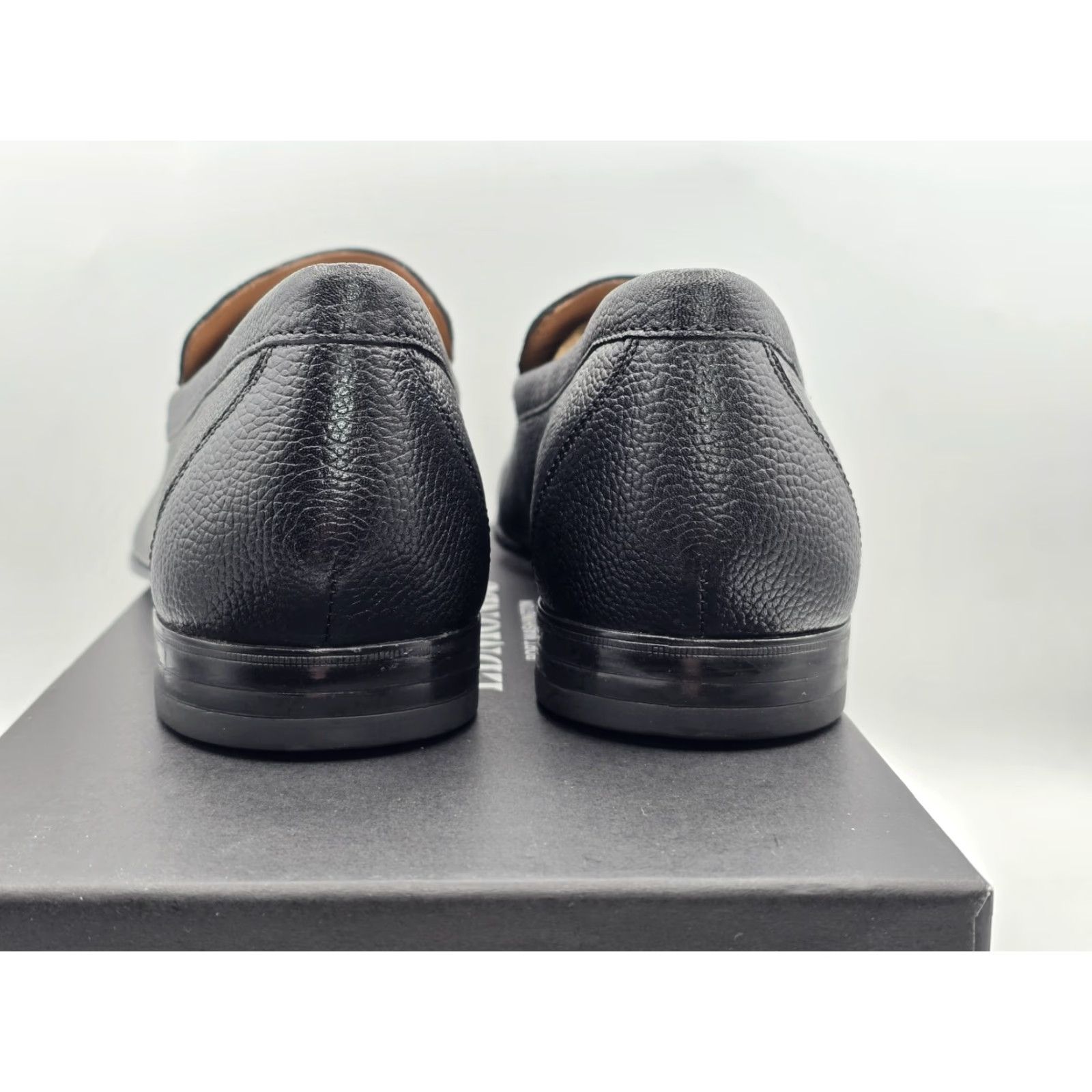 Allen Edmonds Allen Edmonds Lennox Leather Black Slip On Loafer Men's 8D Dress Shoes Size US 8 / EU 41 - 6 Thumbnail