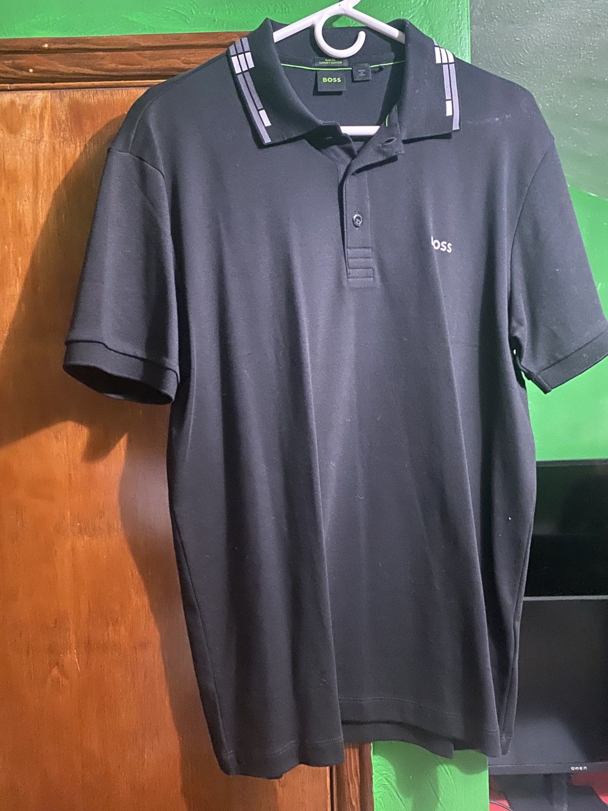 Hugo Boss Mens Hugo Boss Shirt Size US XL / EU 56 / 4 - 2 Thumbnail