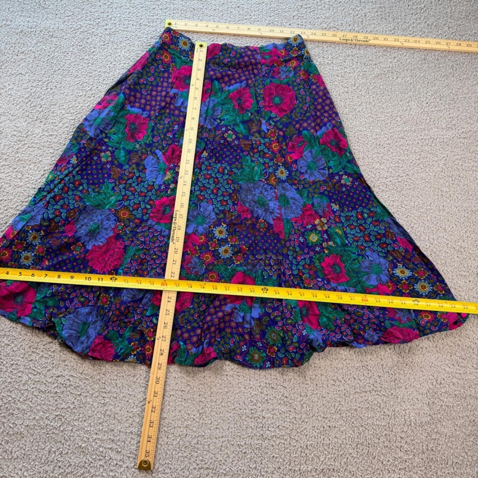 Other Vintage 90s Floral Rayon Midi Skirt Made in USA Petite 10 Size 32" / US 10 / IT 46 - 4 Thumbnail